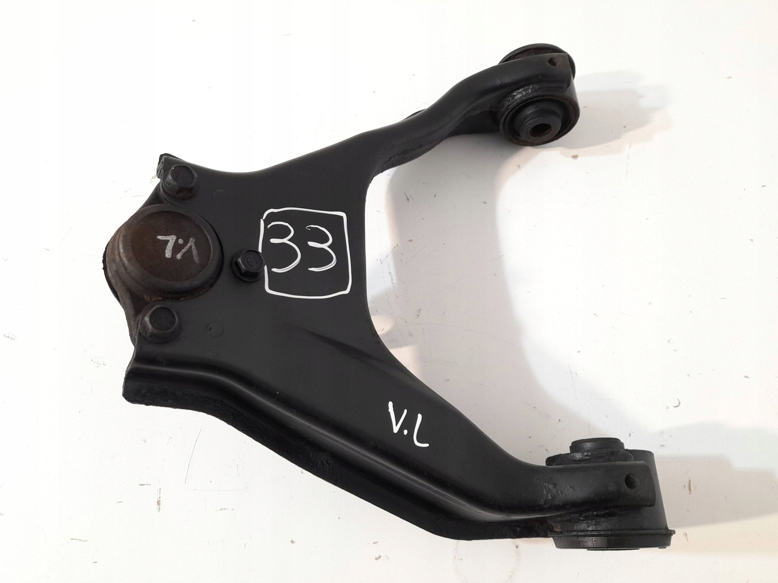 Mitsubishi L200 arm front left (33)
