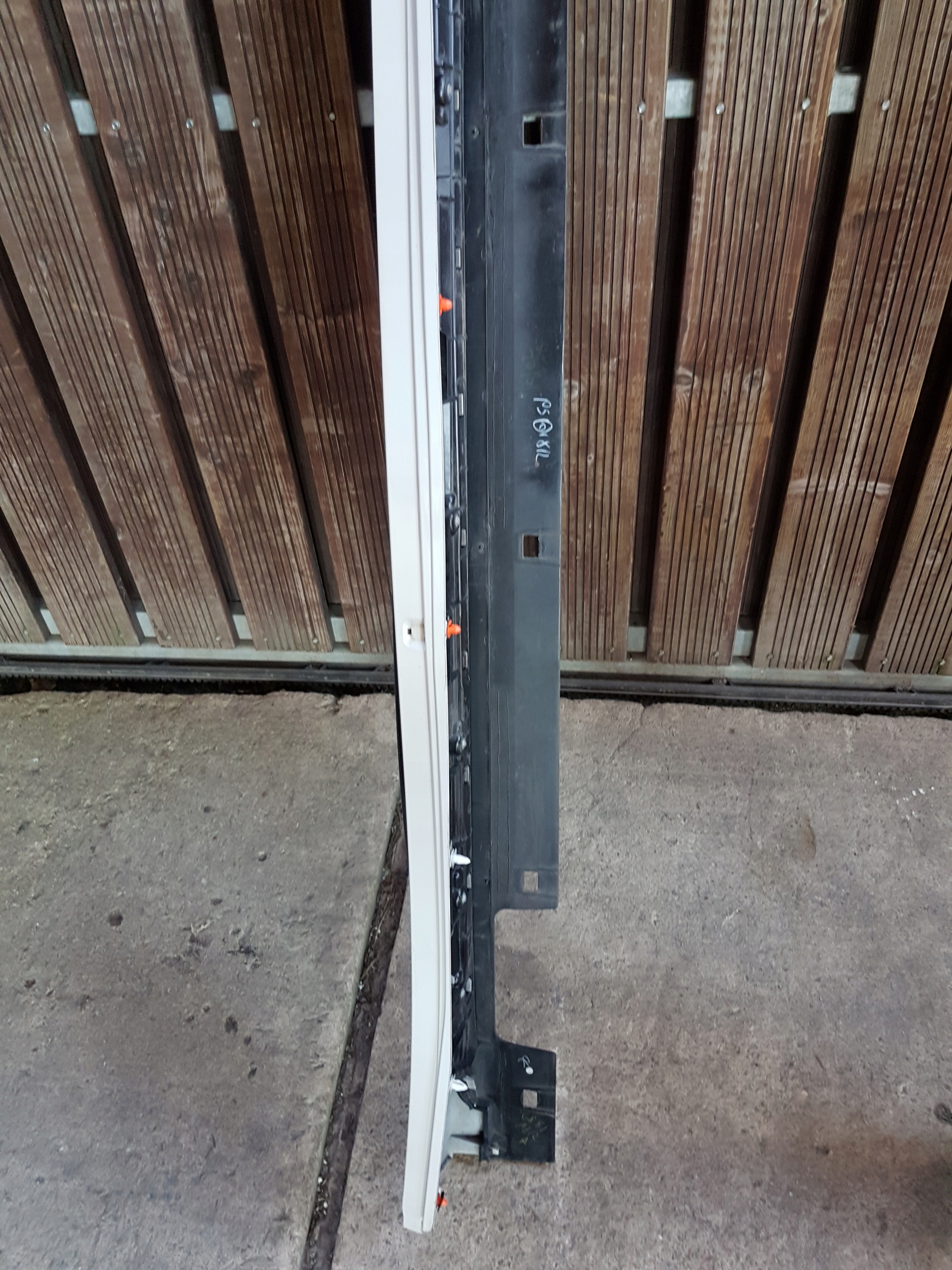moulding threshold left INFINITI Q30 768515DB1A