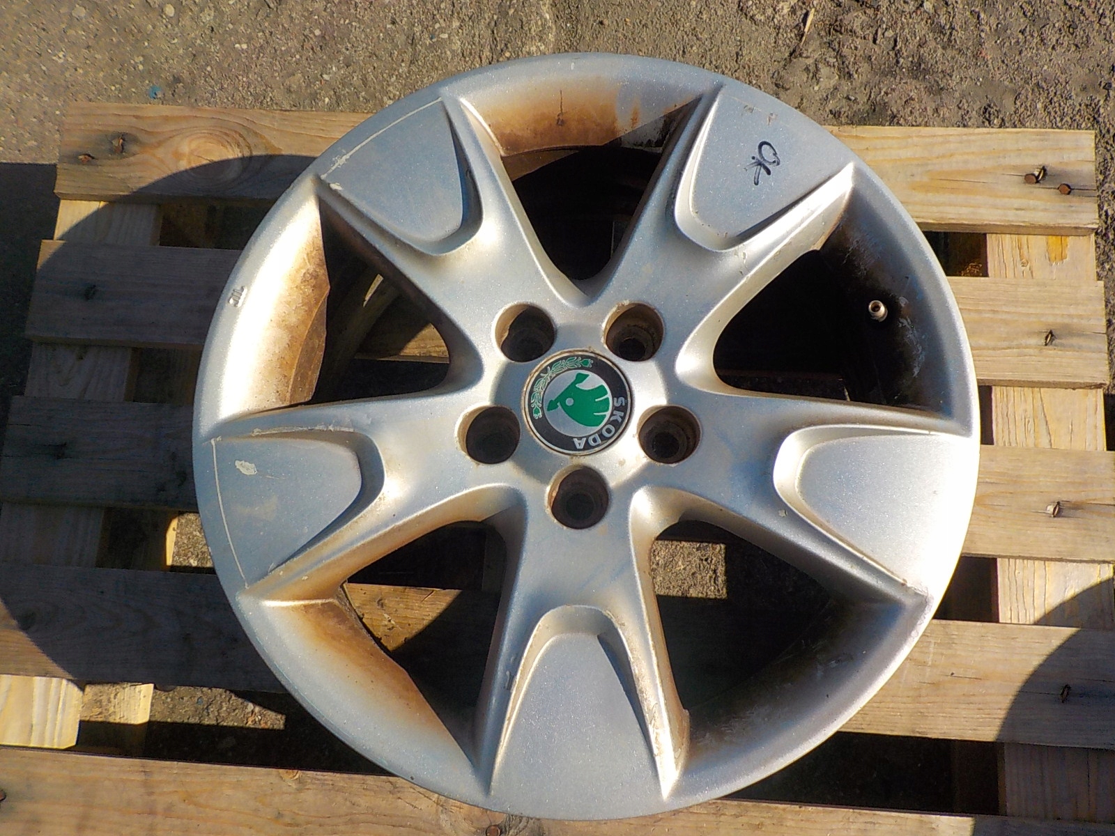 SKODA FABIA II ROOMSTER ДИСК АЛЮМИНИЕВЫЙ R15 5x100