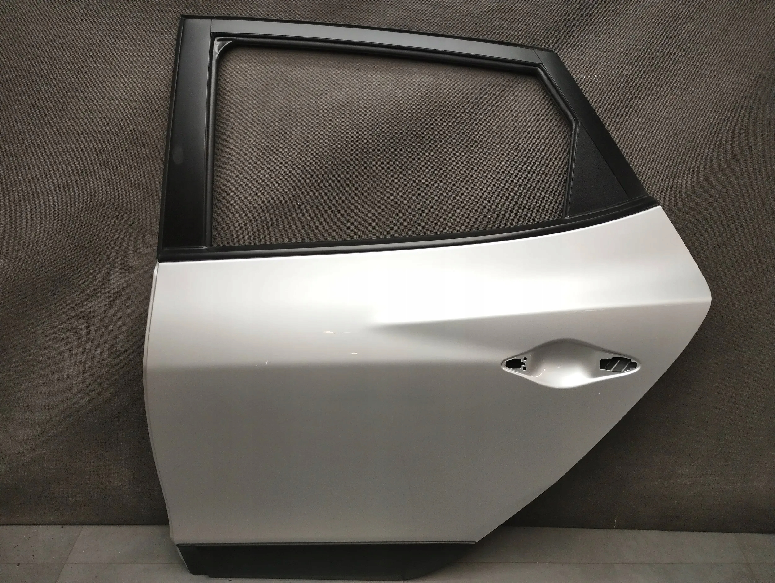 Hyundai ix35 Tür links heck RAH