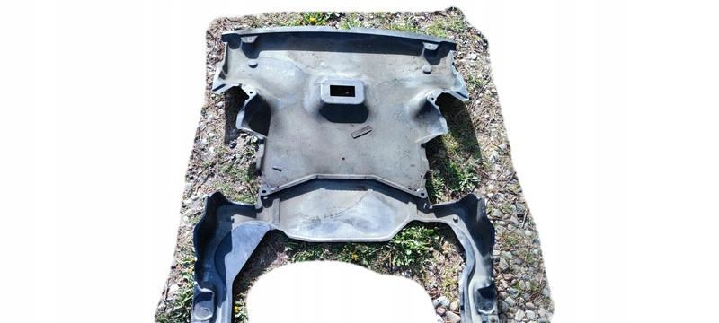 A2035242430 2035242430 - MERCEDES W203 кожухи под двигатель CDI коробки передач