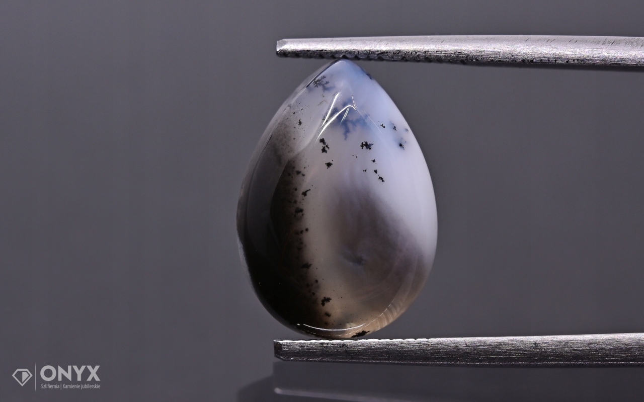 Dendritový achát z Turecka kabošon slza 14x10 mm