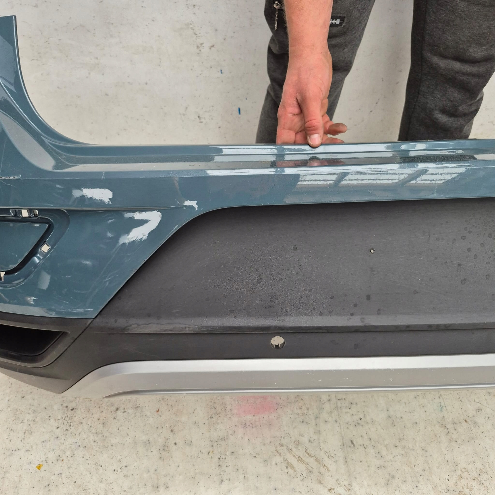 VW T-ROC 2GA LIFT 21- bumper rear part rear PDC