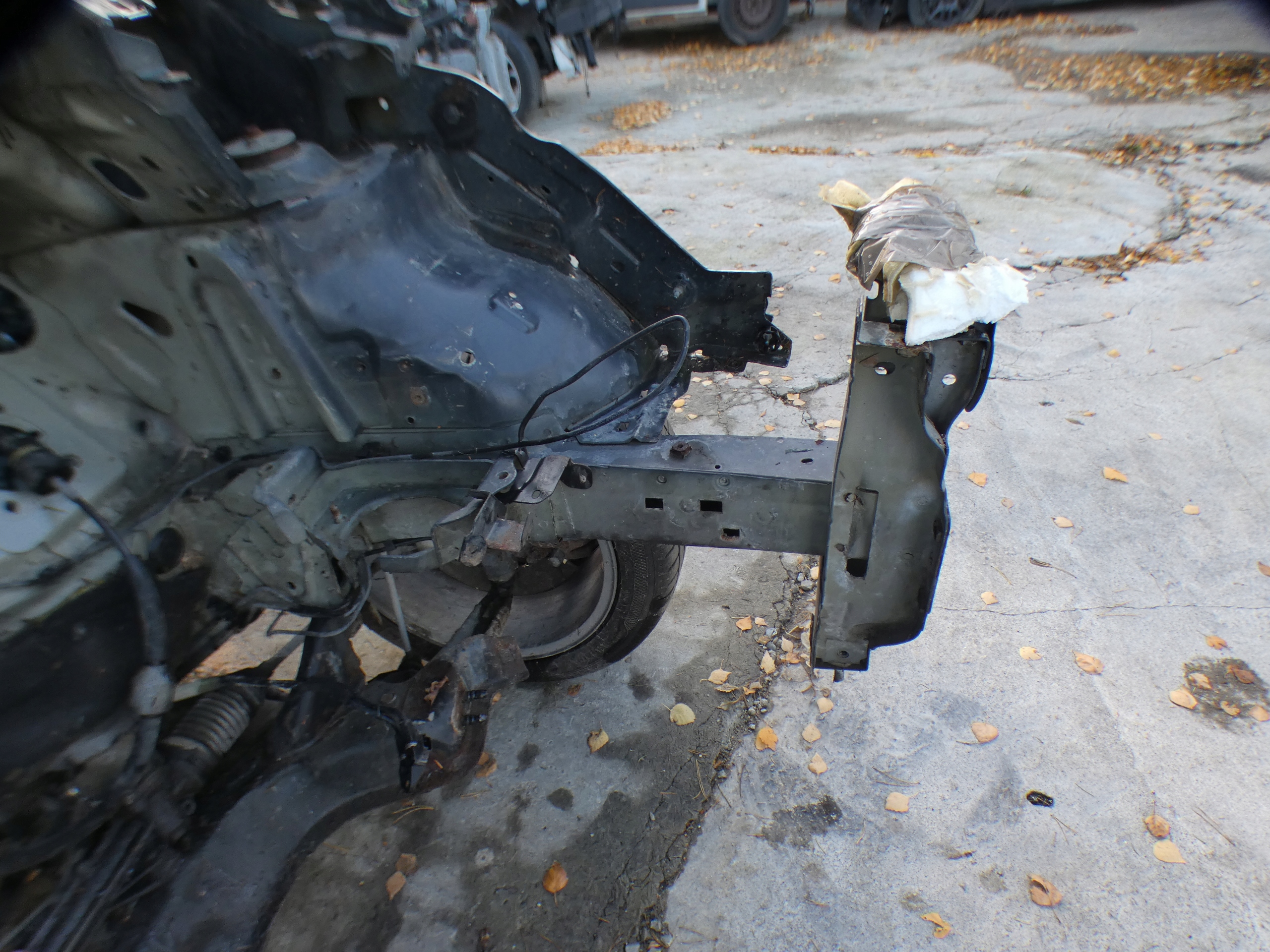 quarter front Citroen DS5 left right KTGA