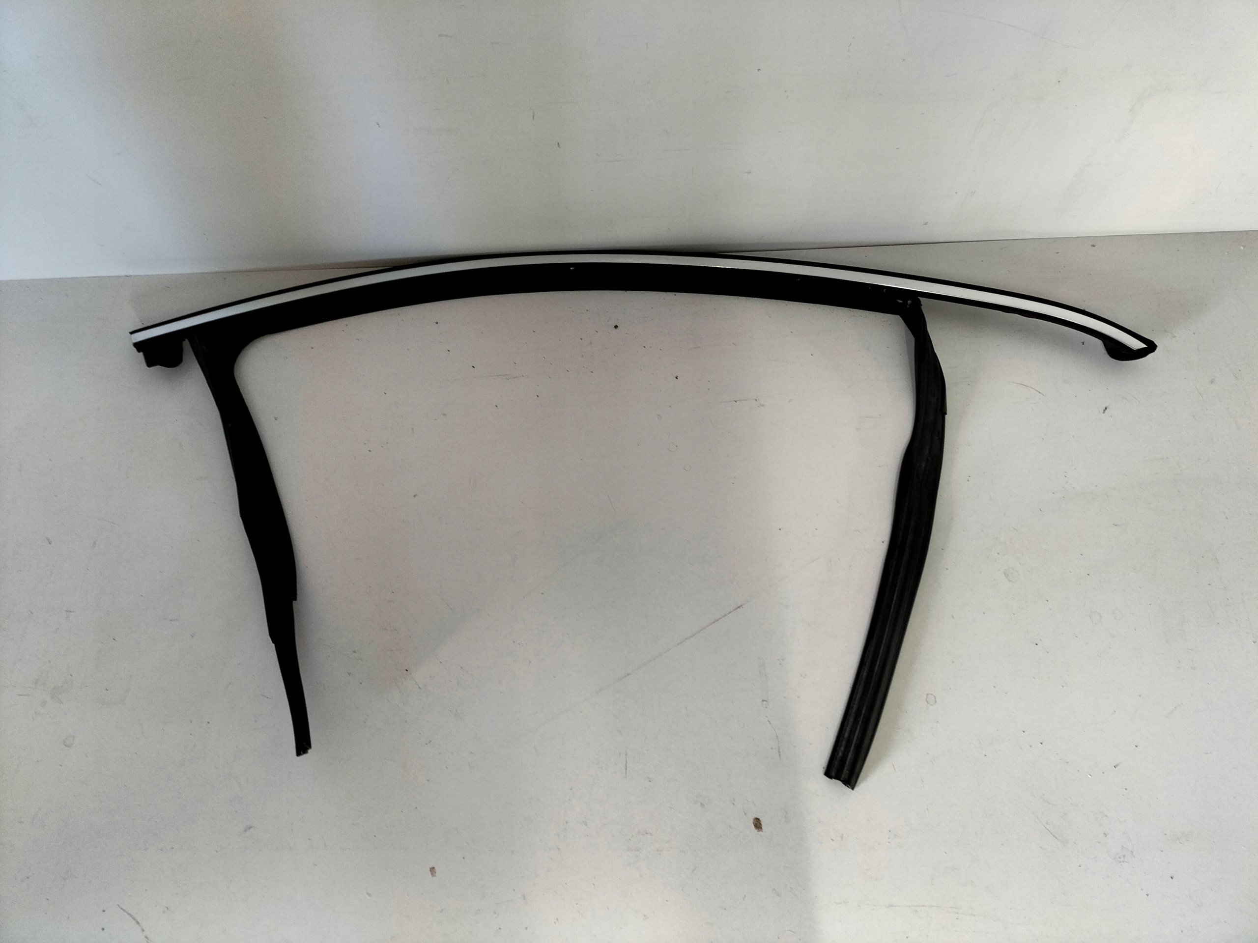 gasket door front right OPEL INSIGNIA A 08