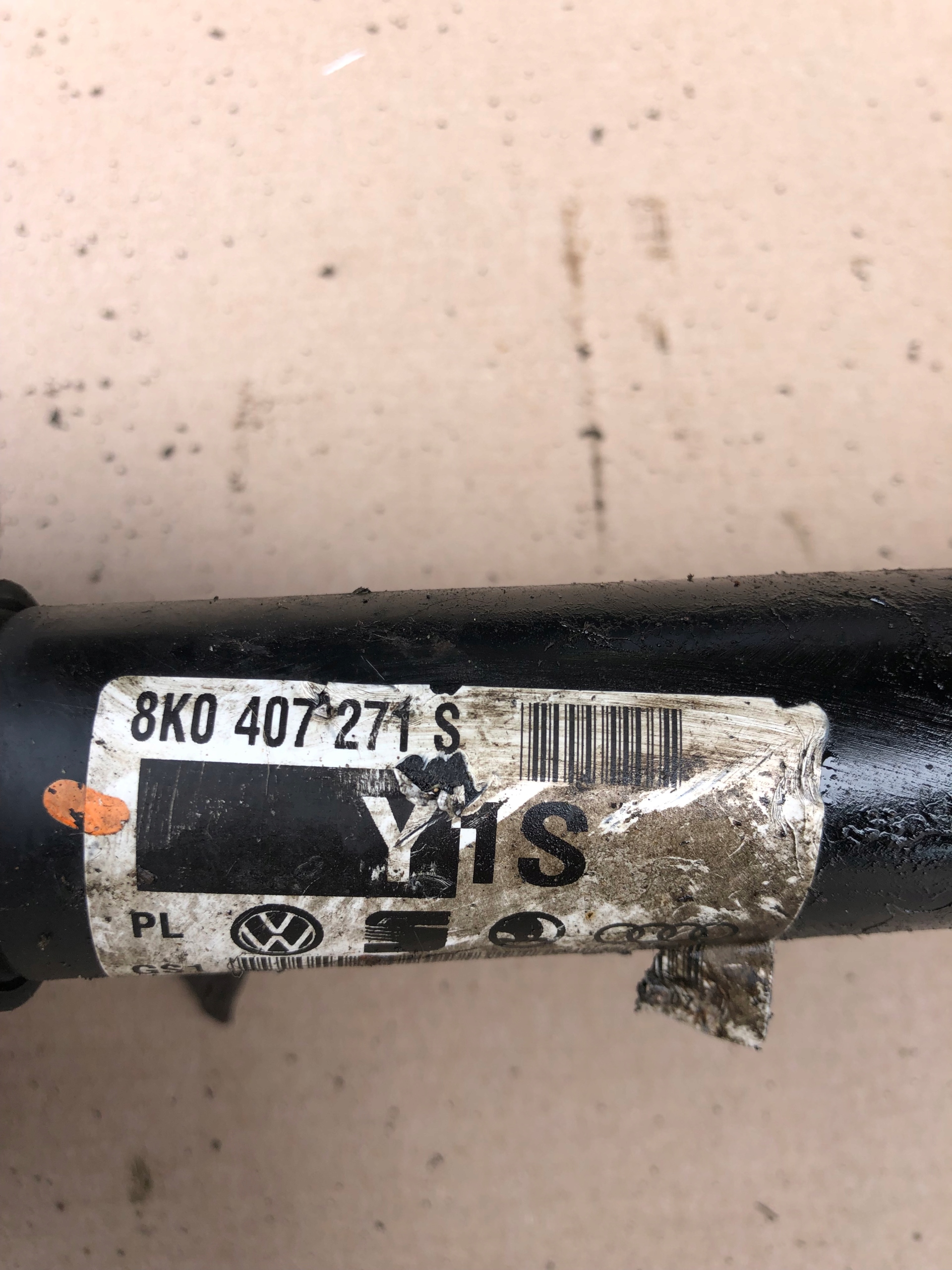 semi-axis left right AUDI A4 B8 8K0407271Q