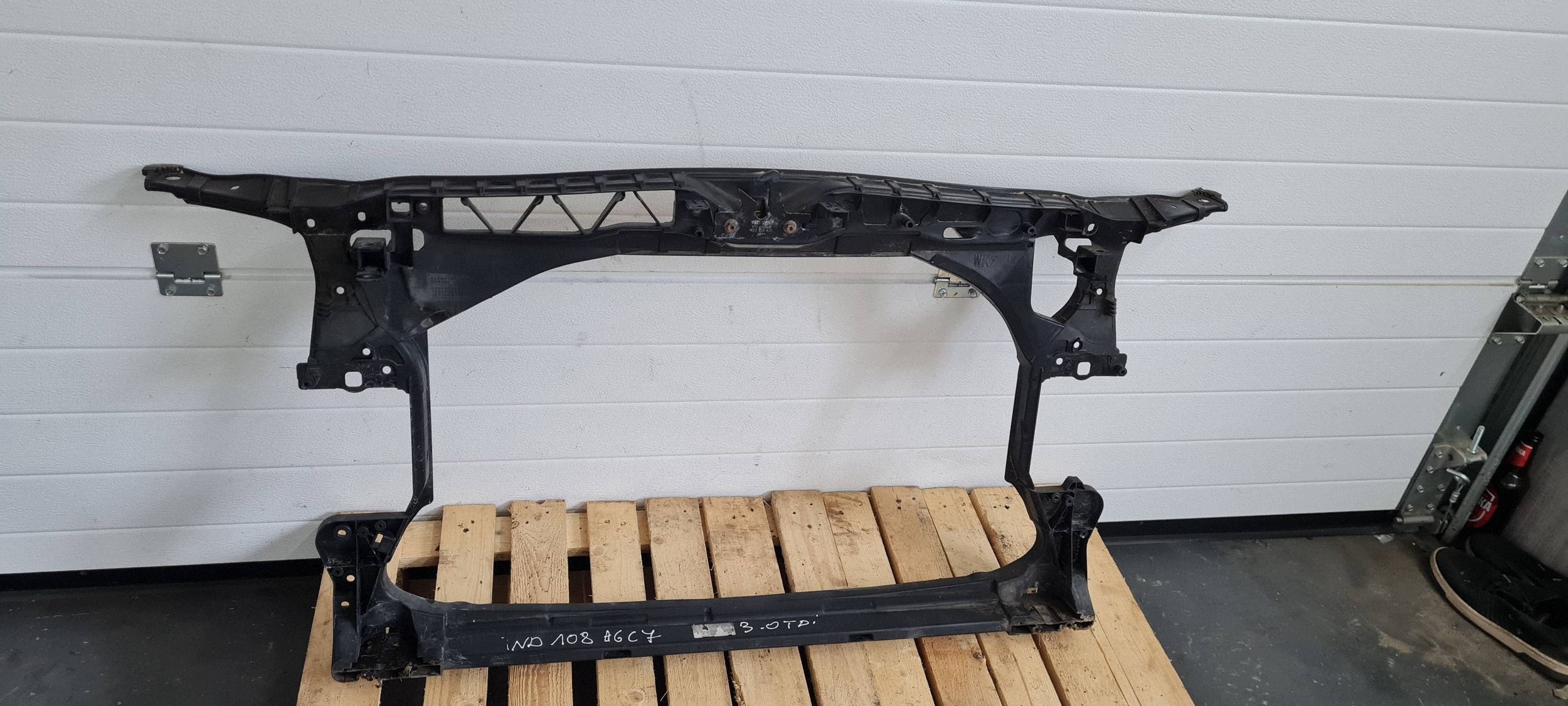 A6 C7 4G radiator support core panel front 4G0805594 A7 4G ORG