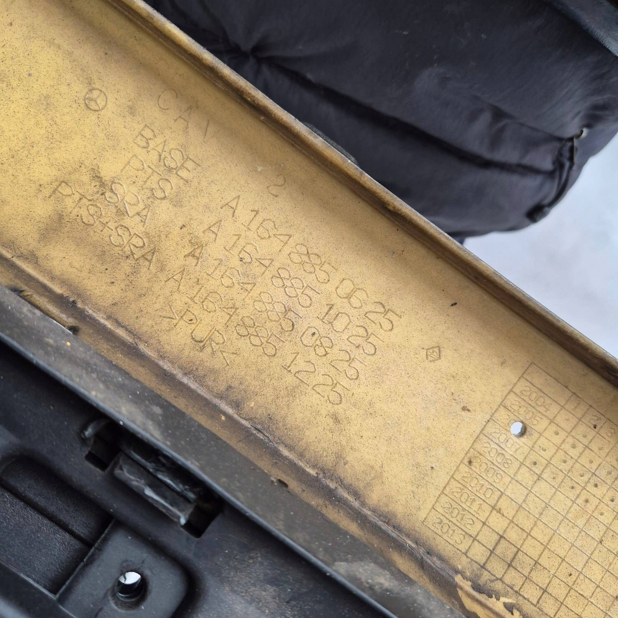 MERCEDES ML W164 05- bumper front front PDC A1648850625