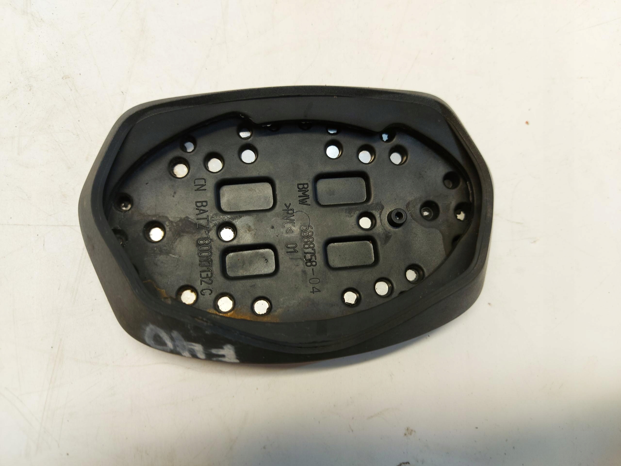 BMW F40 M135i cap accelerator pedal 6888758
