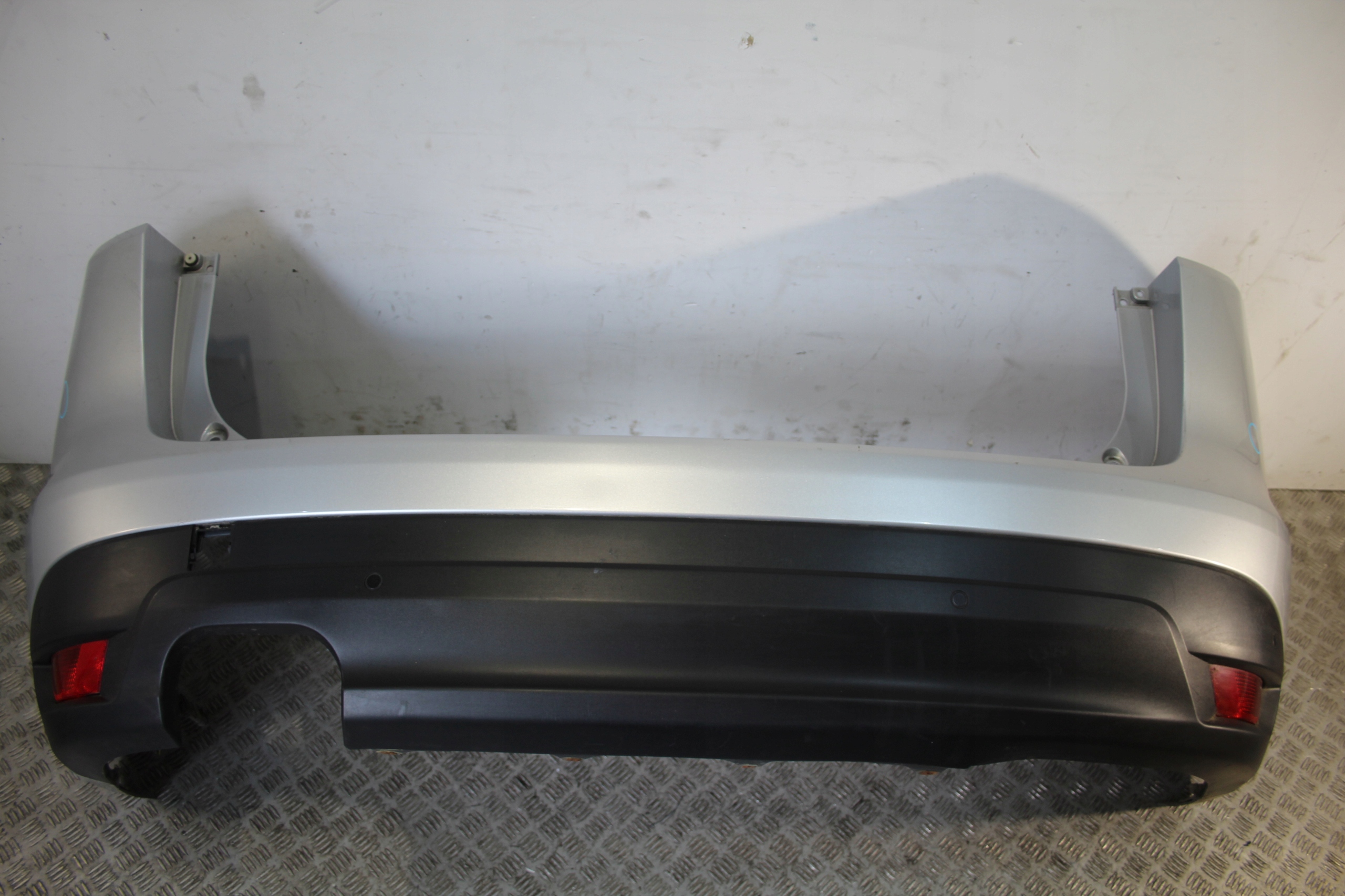 bumper rear part rear 4X PDC JAGUAR F-PACE X761