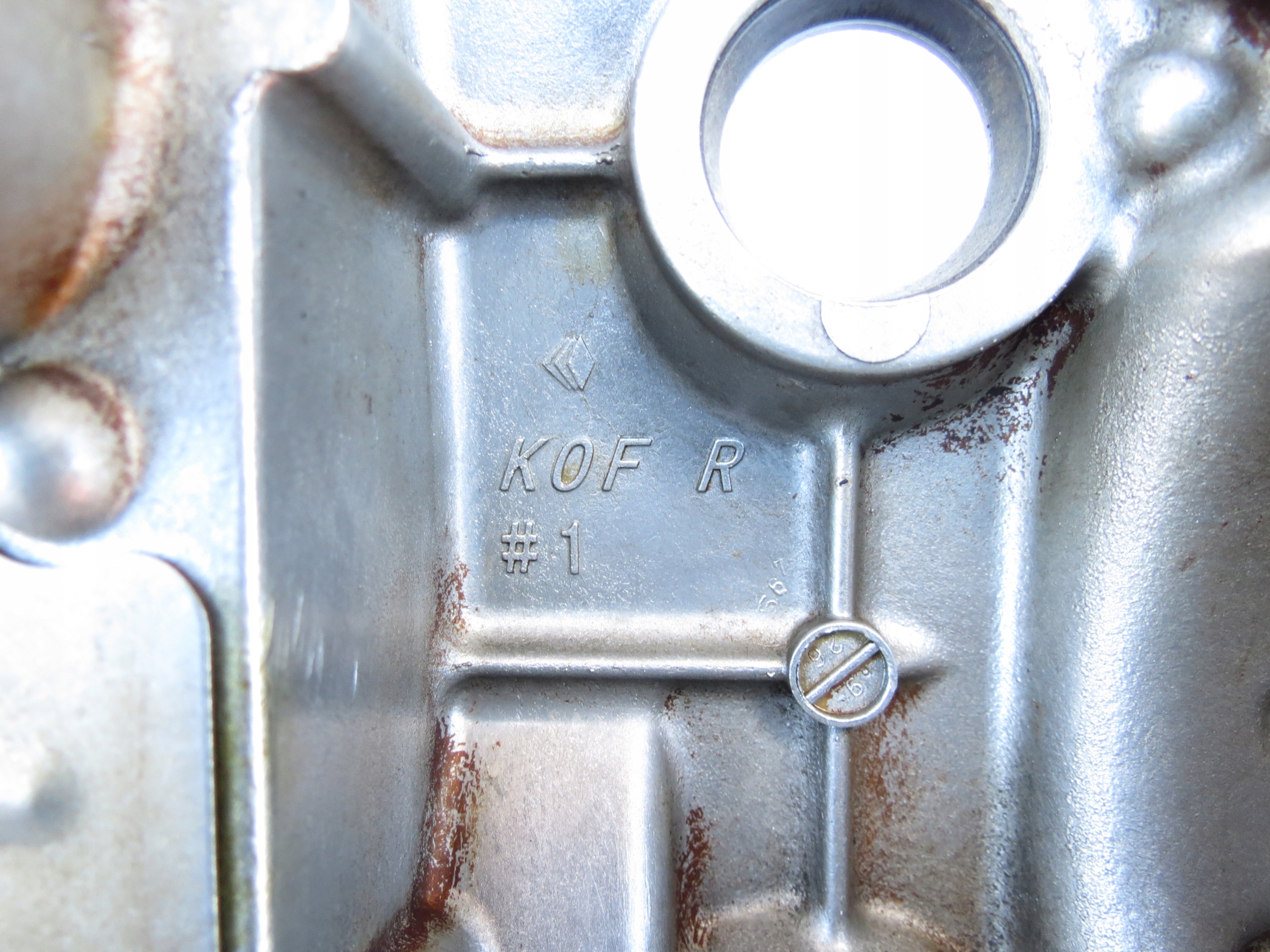 COPERCHIO PUNTERIE Destro VOLVO XC90 e S80 II 4.4 V8