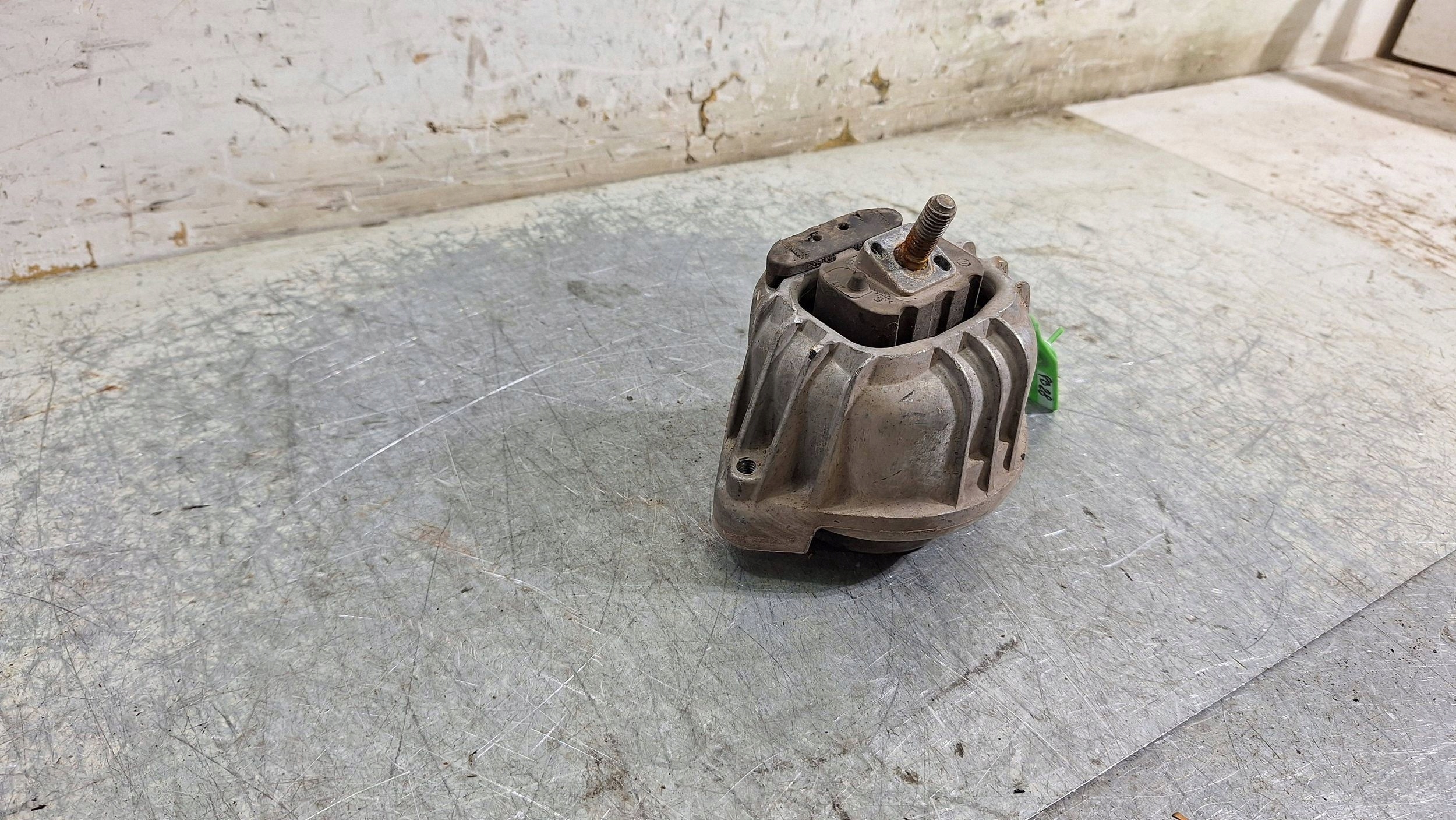 Motorlager links 6768799 BMW E81 E84 E87 E90 E91 E93 N53B30A
