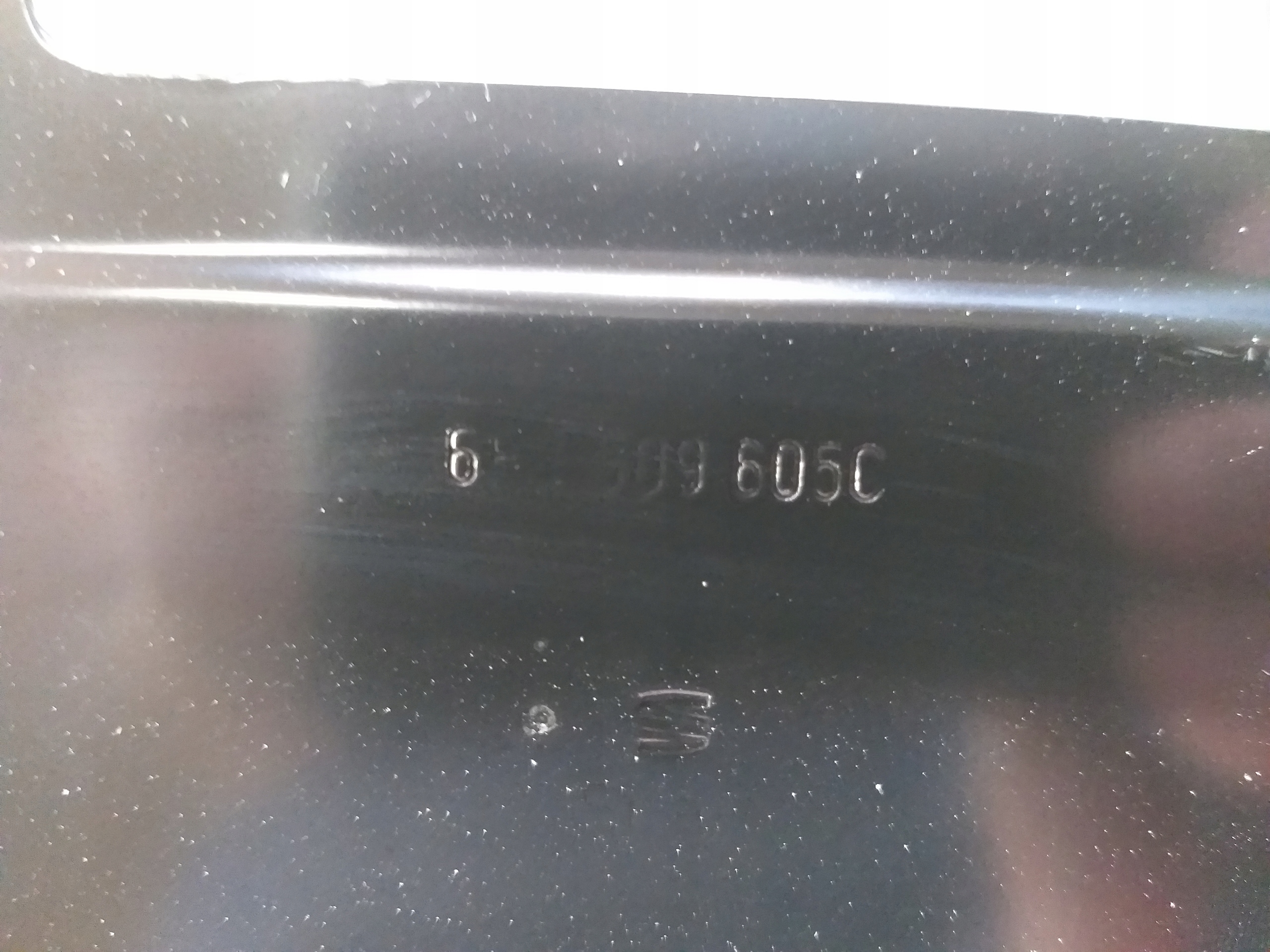threshold pillar left SEAT IBIZA 17- 6F0809839