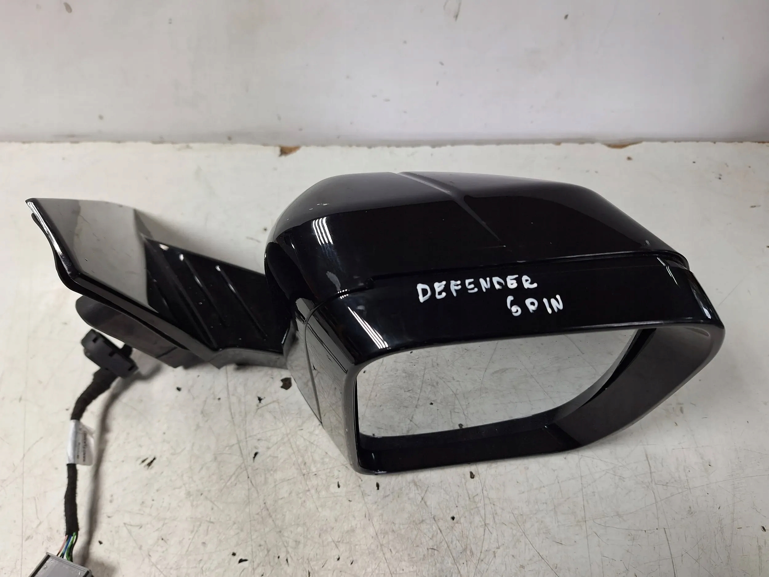 mirror right Land Rover Defender II L633 19- 6PIN