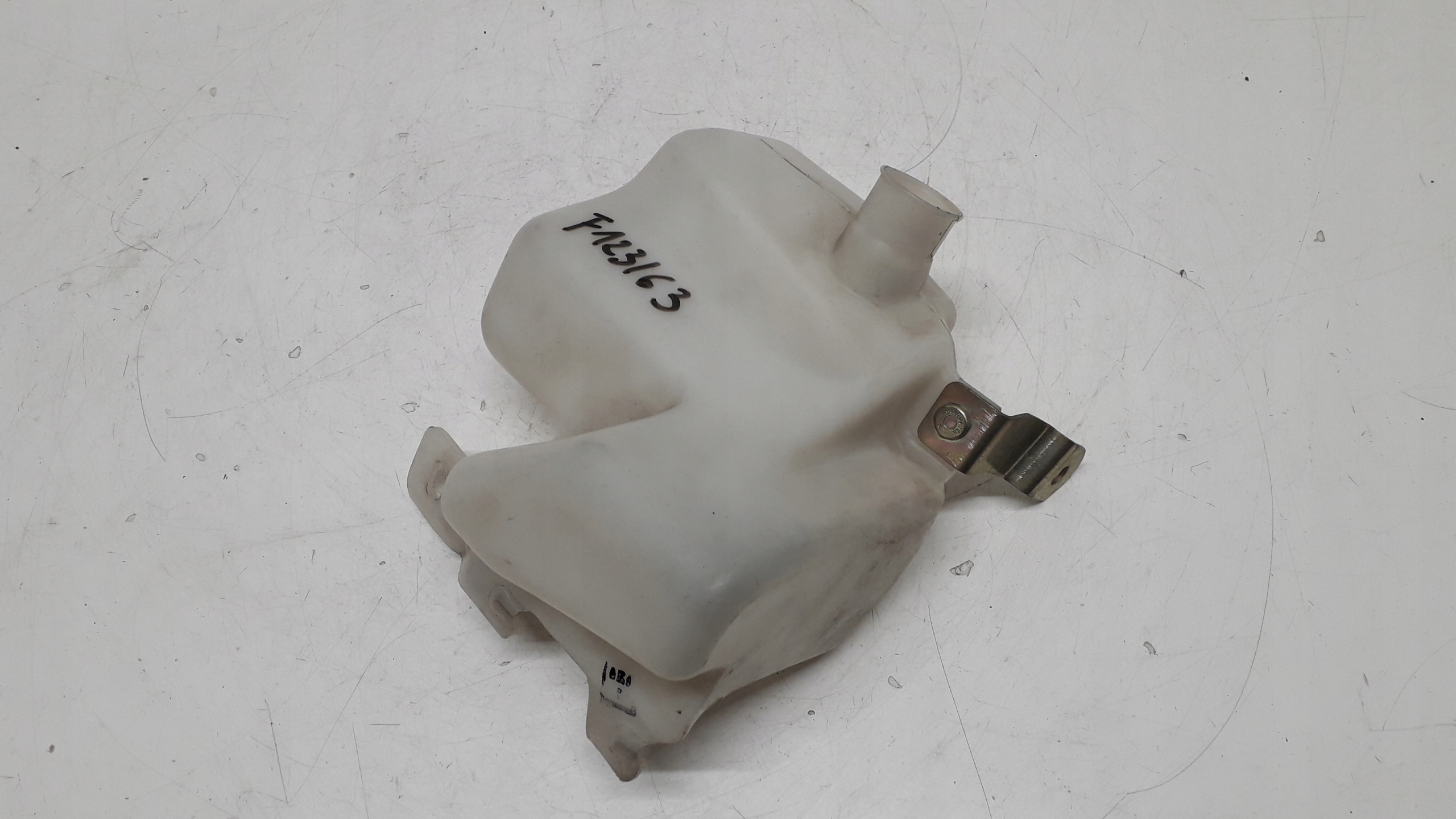 FIAT SEICENTO БАЧОК ОМИВАЧА 7695113