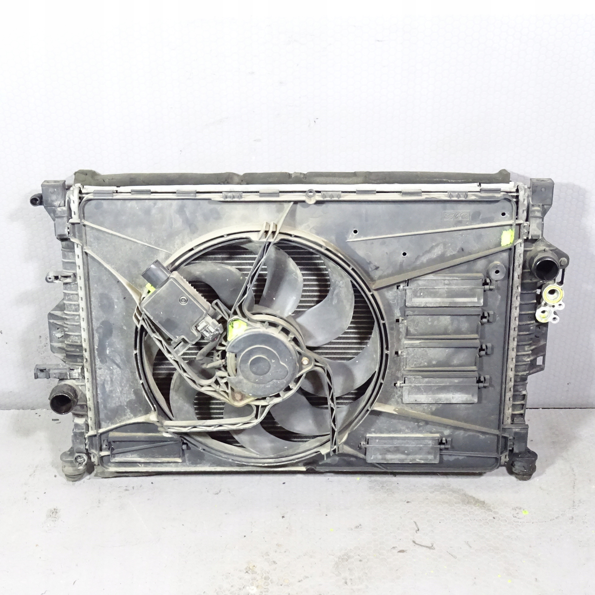 FORD MONDEO MK4 2.0B Radiatore / Raffreddatore KOMPLET radiatore