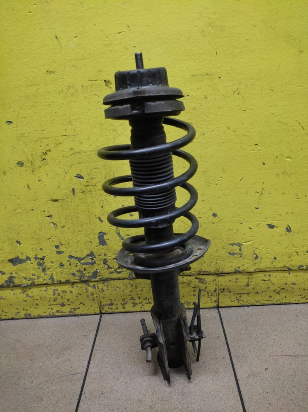 FIAT BRAVO II 1.9 D shock absorber left front