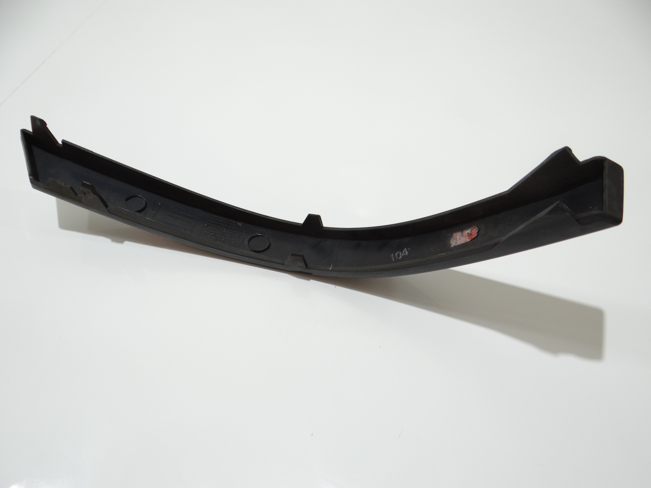 moulding below LAMPE right rear part BMW E65 7155446