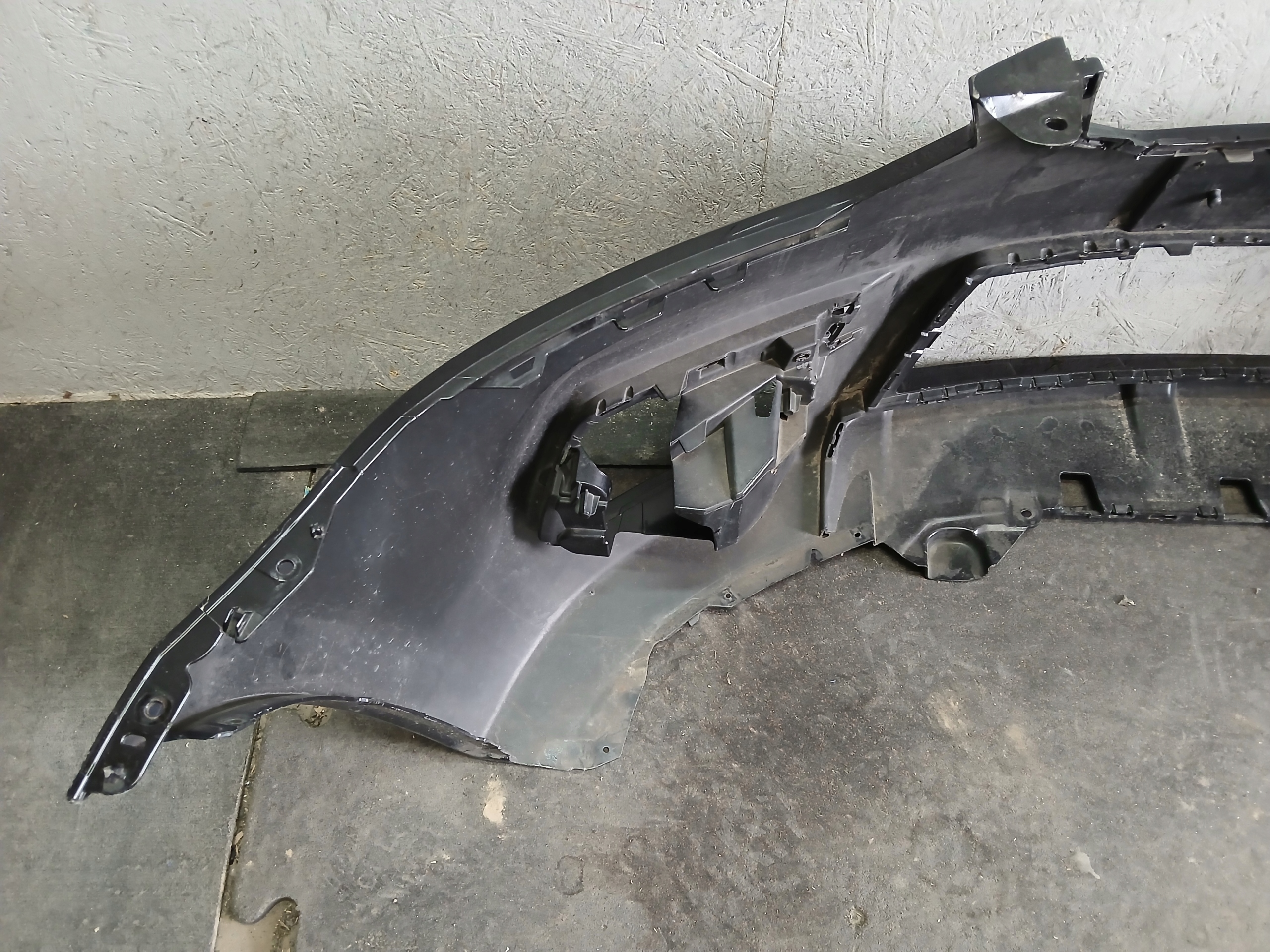 bumper front SKODA YETI LIFT 14- 5L