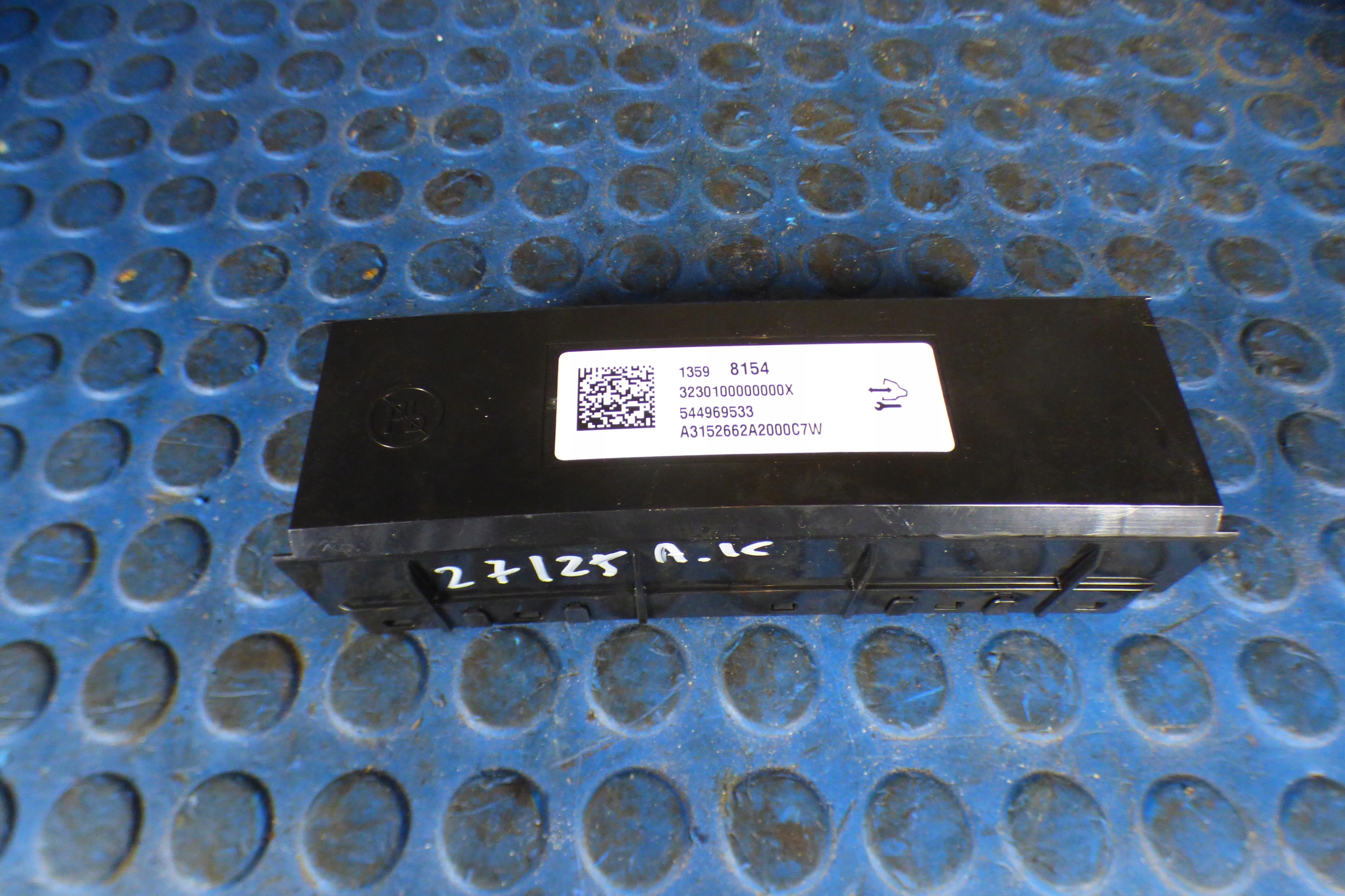 Bedienteil klimaanlage 13598154 st.BDB Opel Astra K V