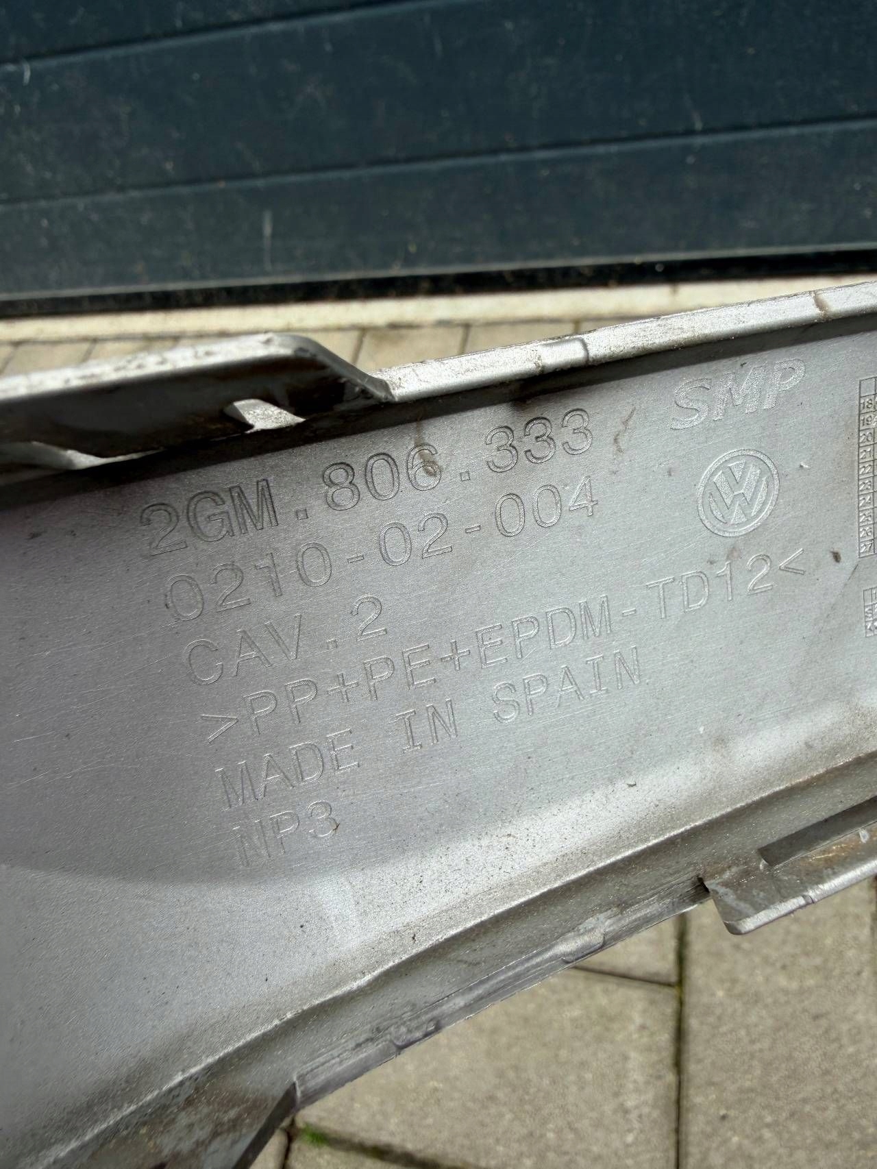 VW T-CROSS lišta SPOILER nárazníku předek 2GM806333