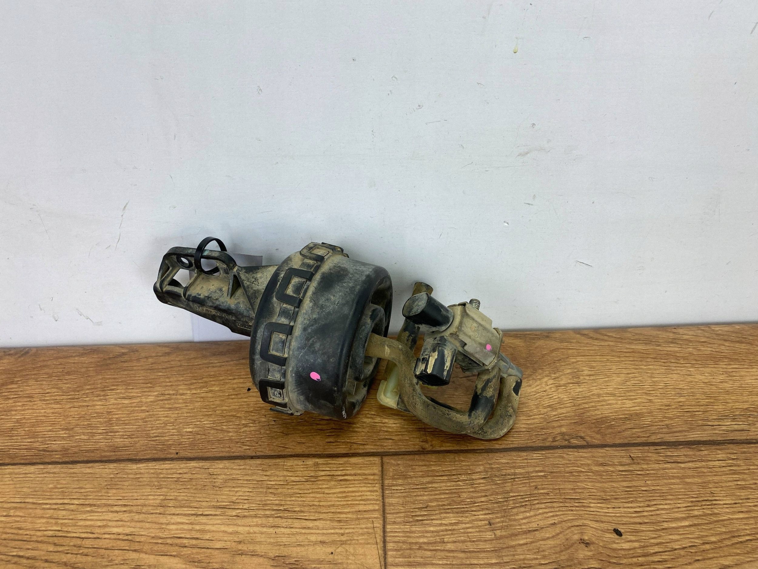 regulator amortizer usisne grane 5.0 V8 Ford F150 2015+