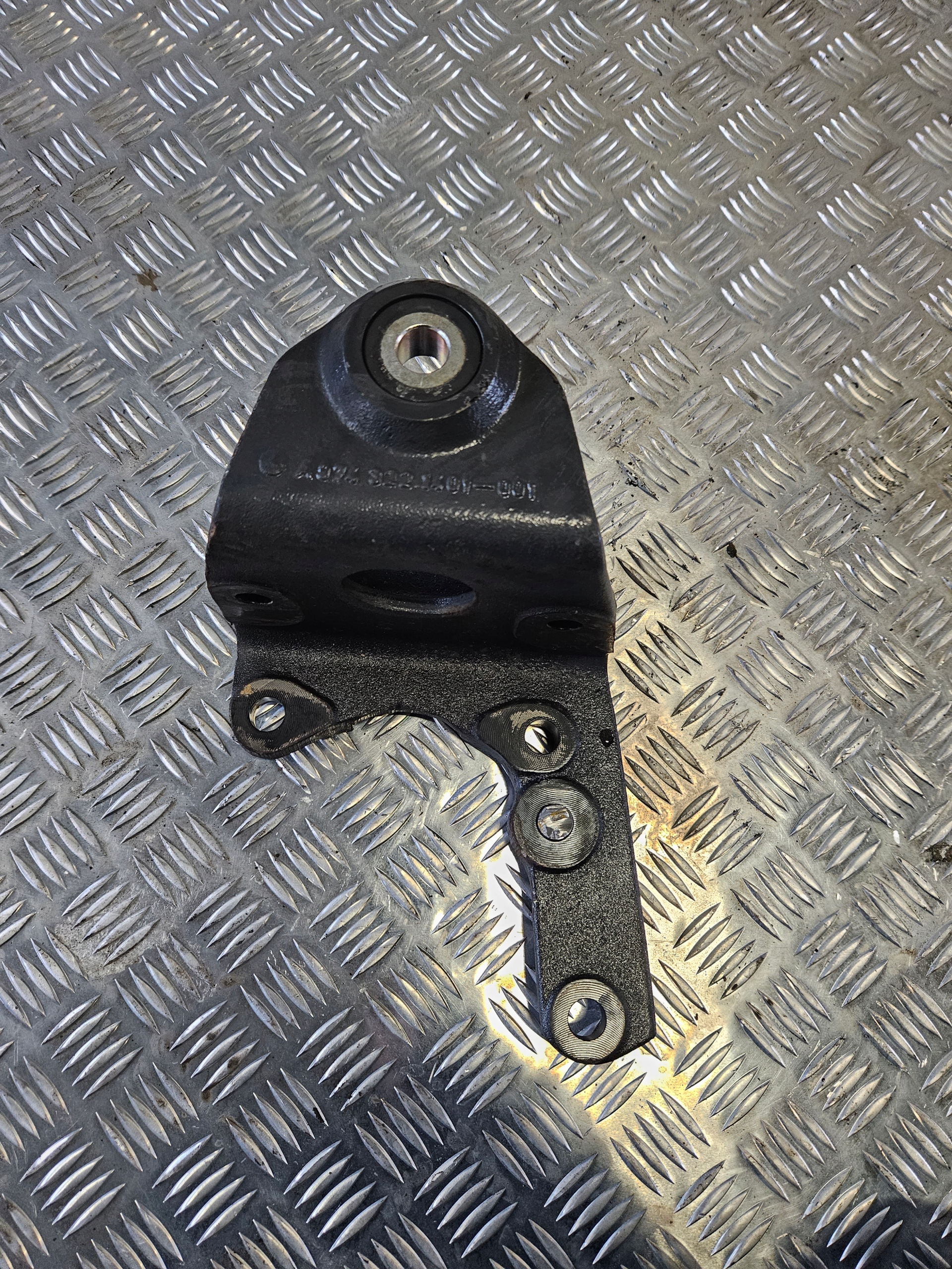 MOCOWANIE WIESZAK RESORA MERCEDES ATEGO 1518 L.P.