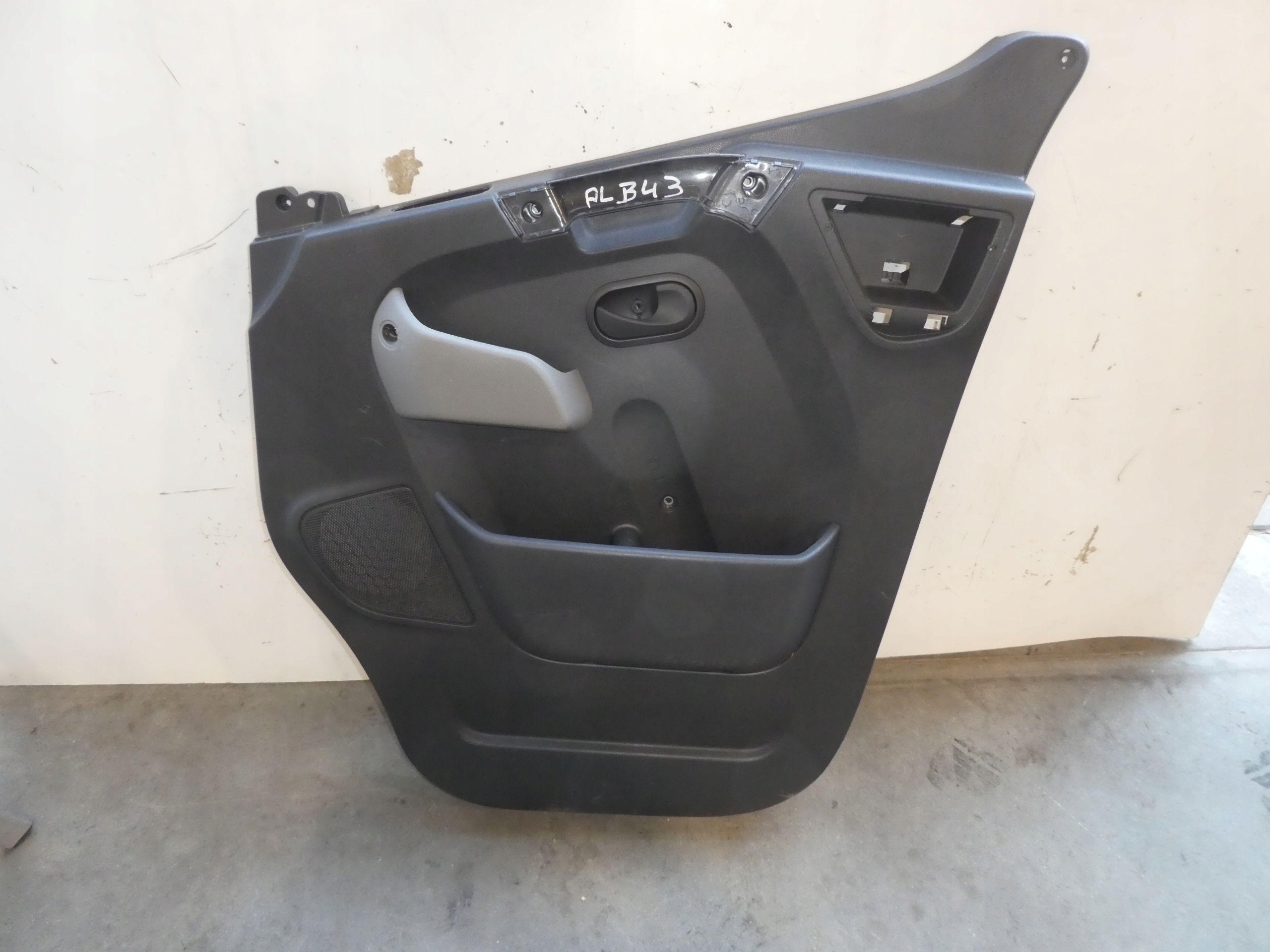 side upholstery right MASTER III 8200729417