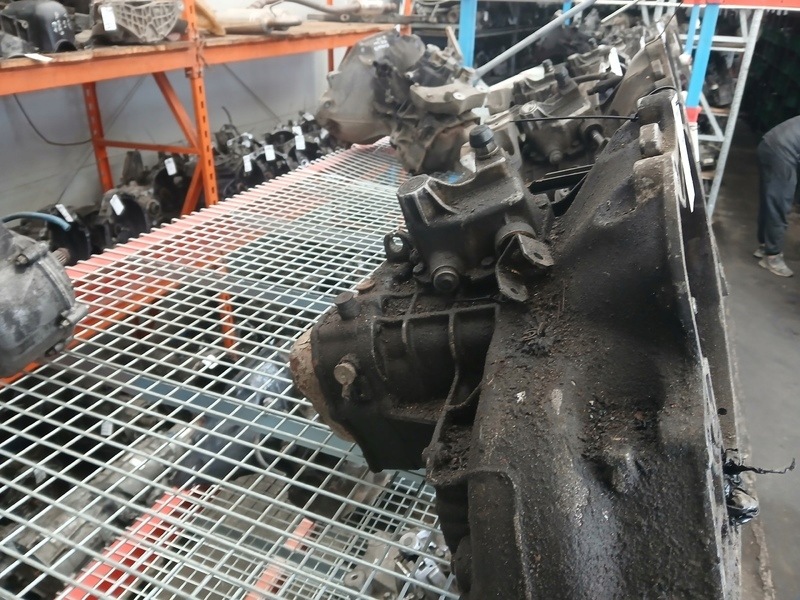 boîte vitesse Opel OE F13C374