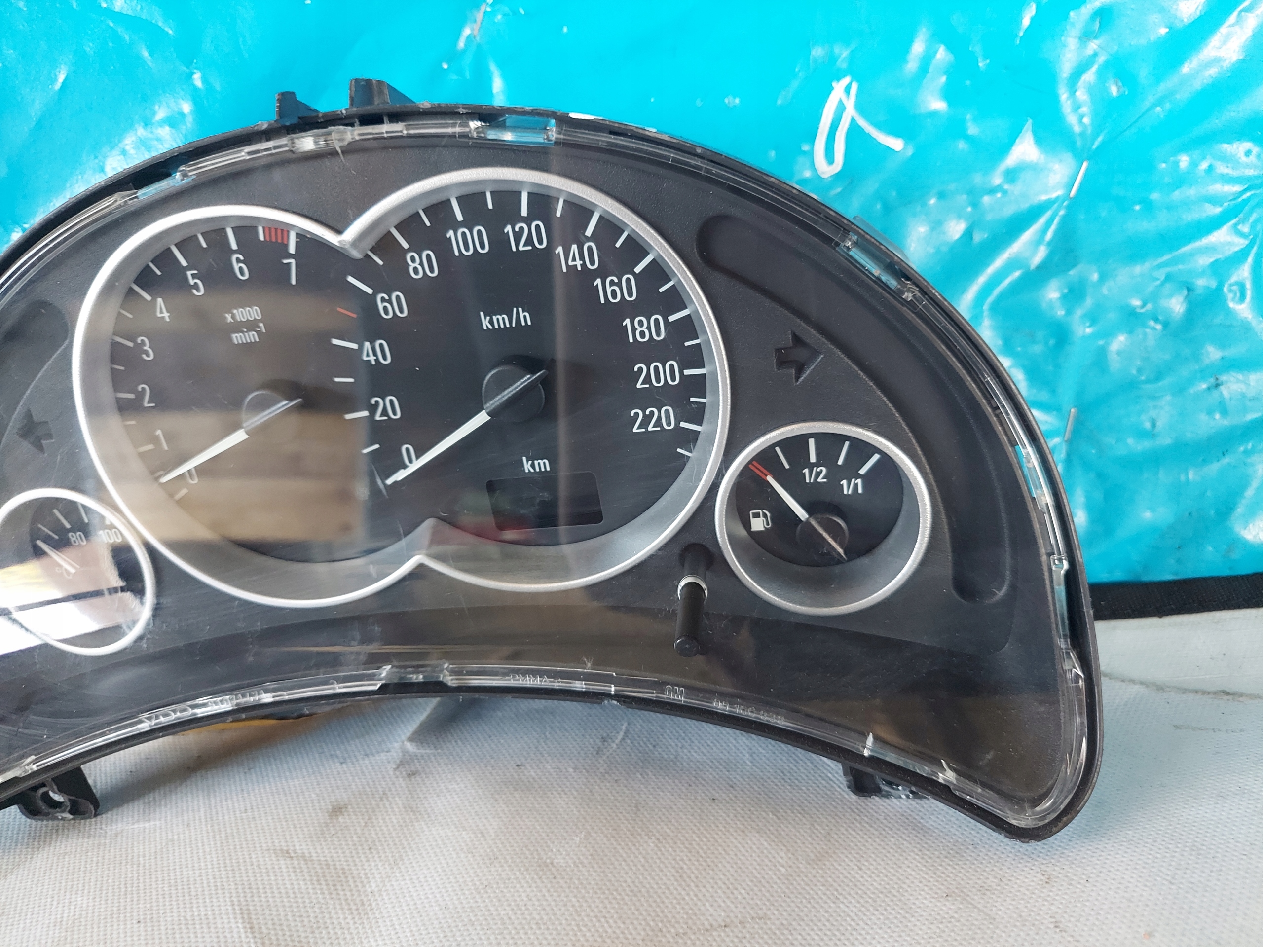 dials clock OPEL TIGRA 1.4 16V 13173364WW