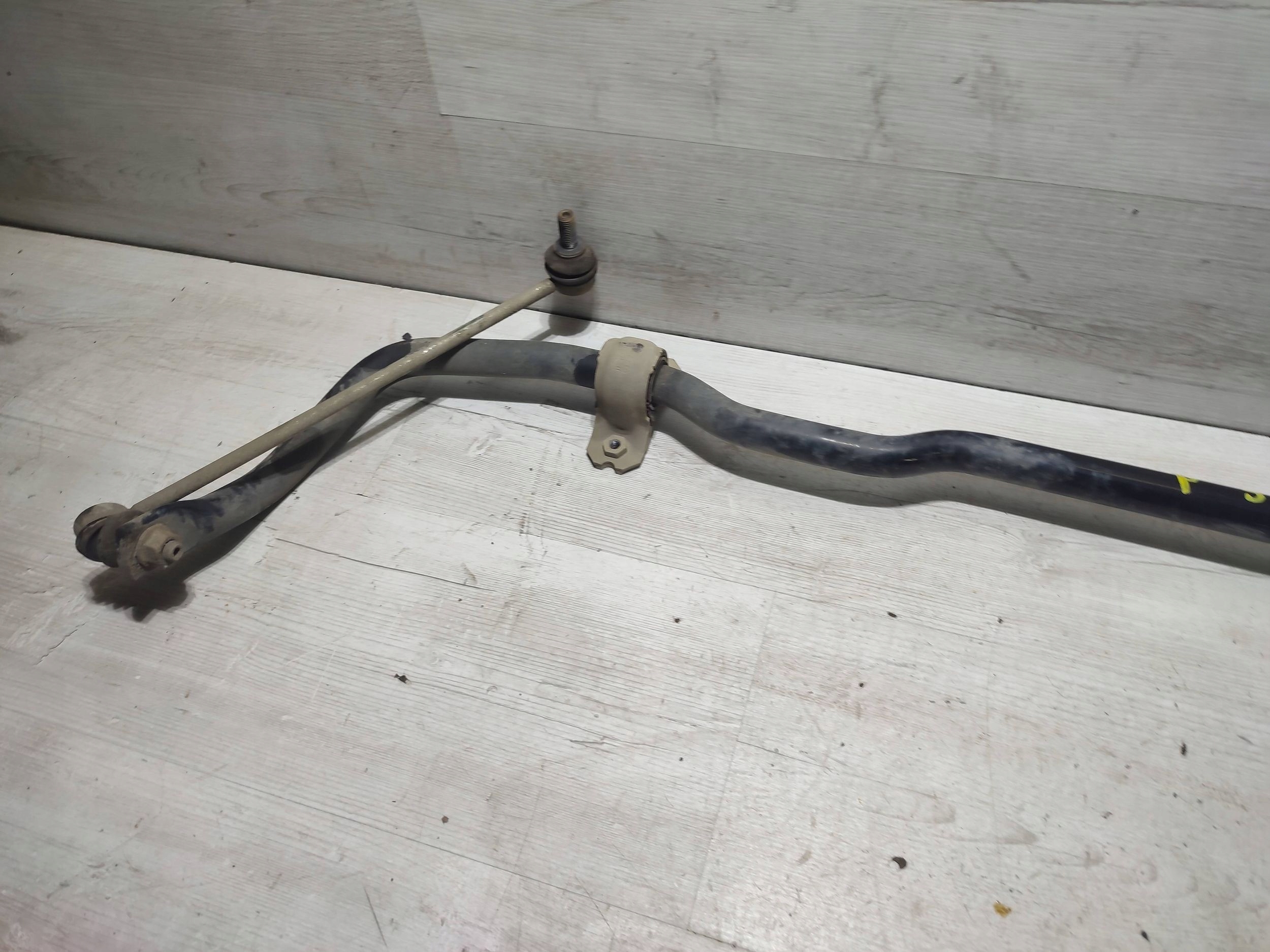 Volkswagen Touran III 2020 Stabilizator front