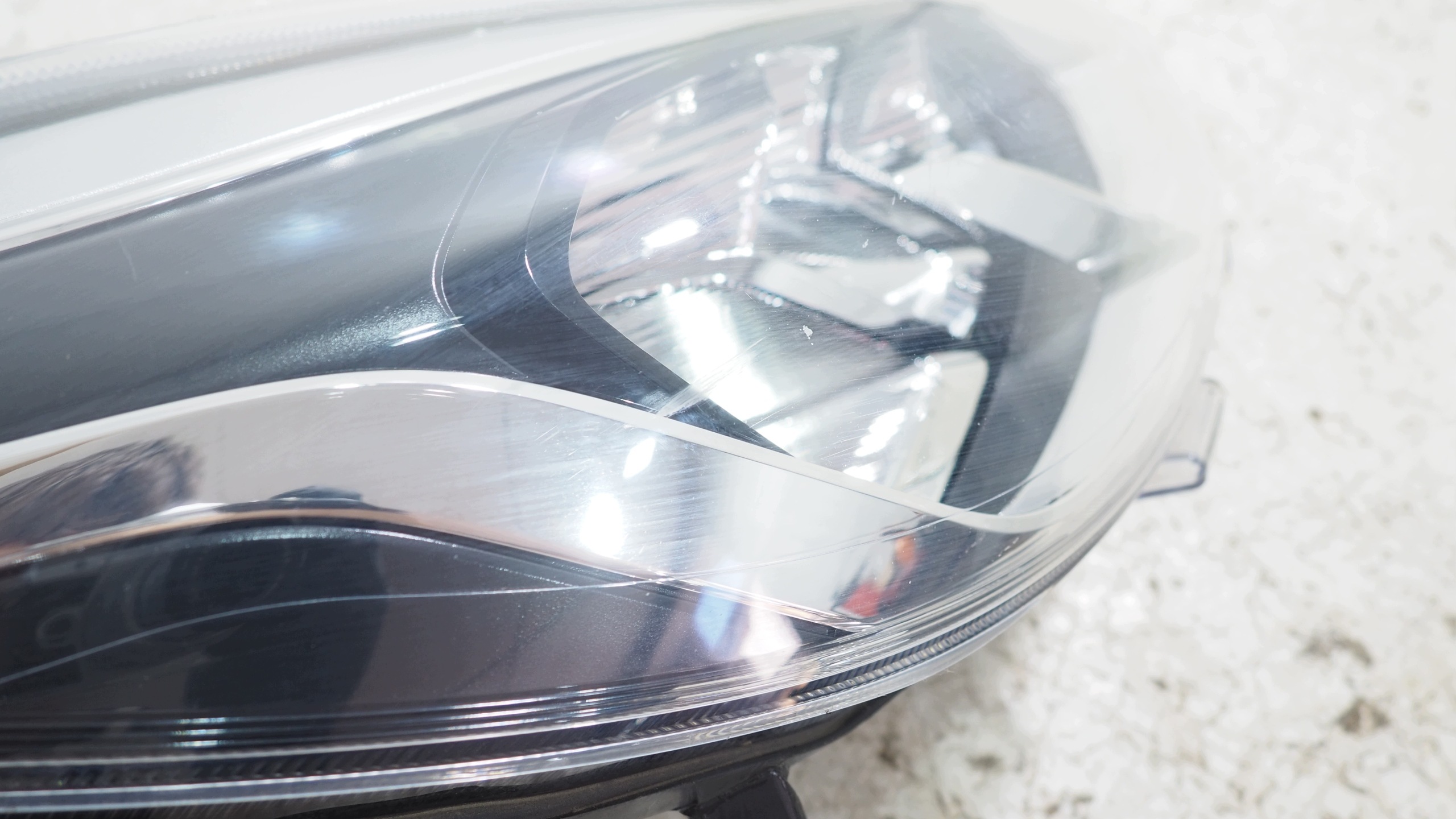 Ford Fiesta MK8 light right front H1BB-13W029-AE