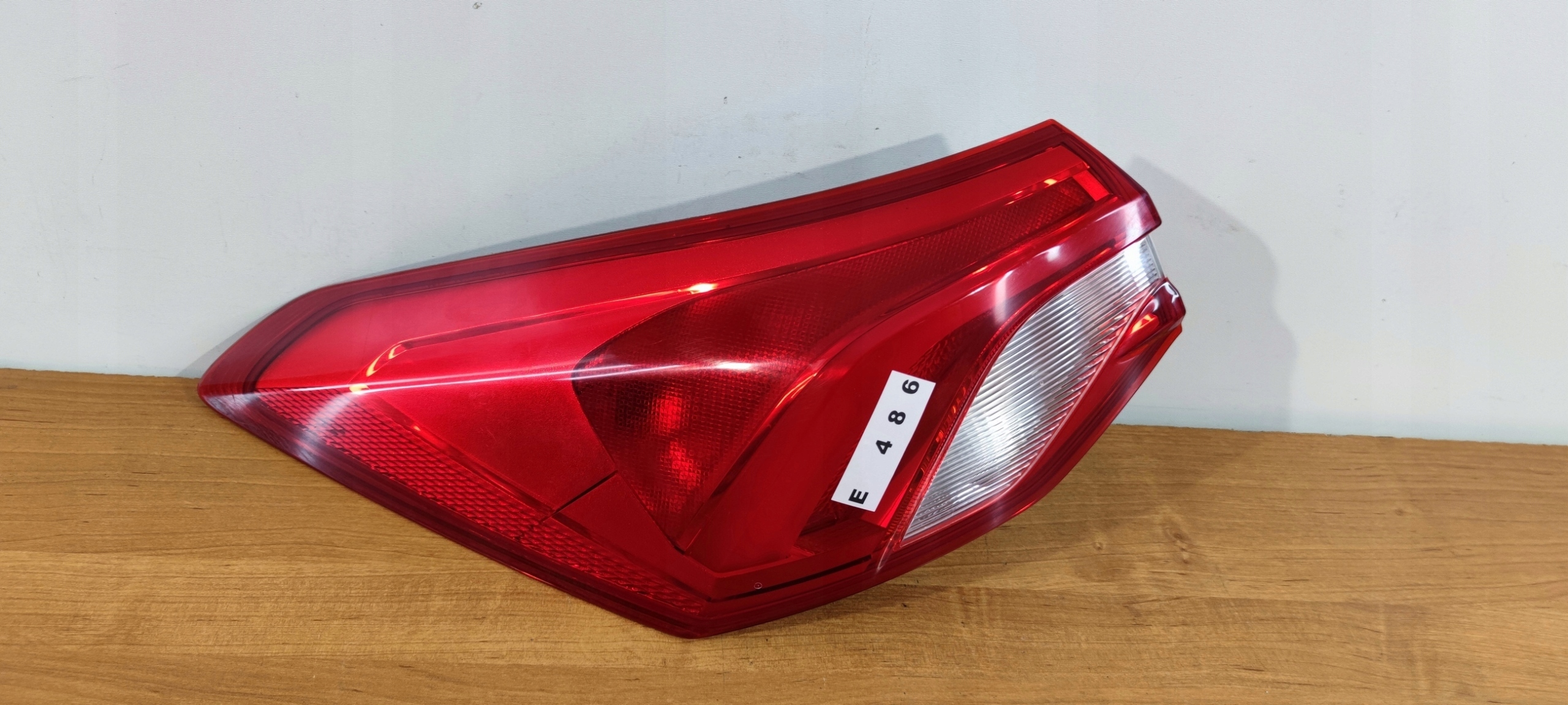 FORD FOCUS 4 MK4 sedan left light rear part LED LEDOWA