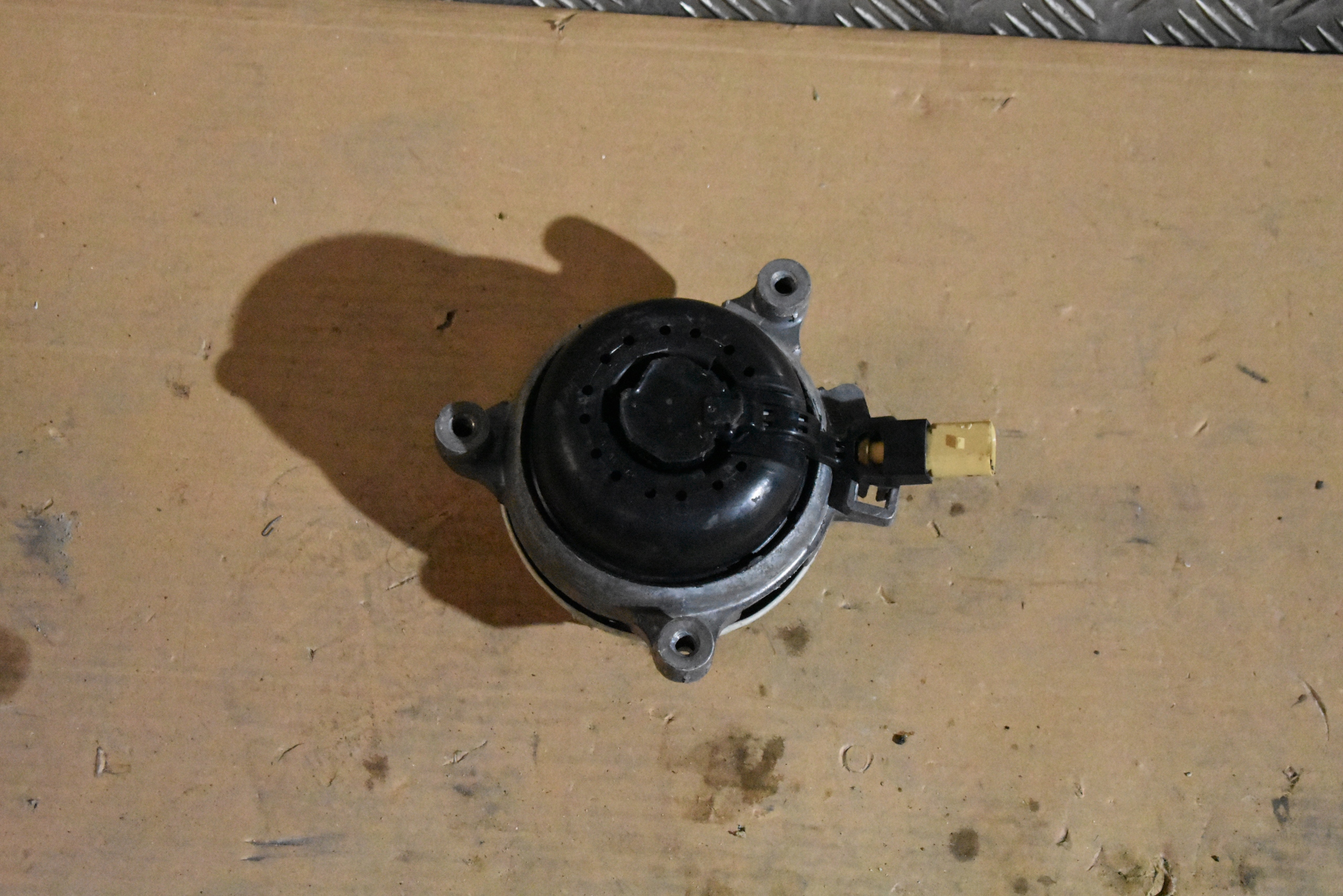 IDEALNA gearbox mount right AUDI Q7 Q8 1