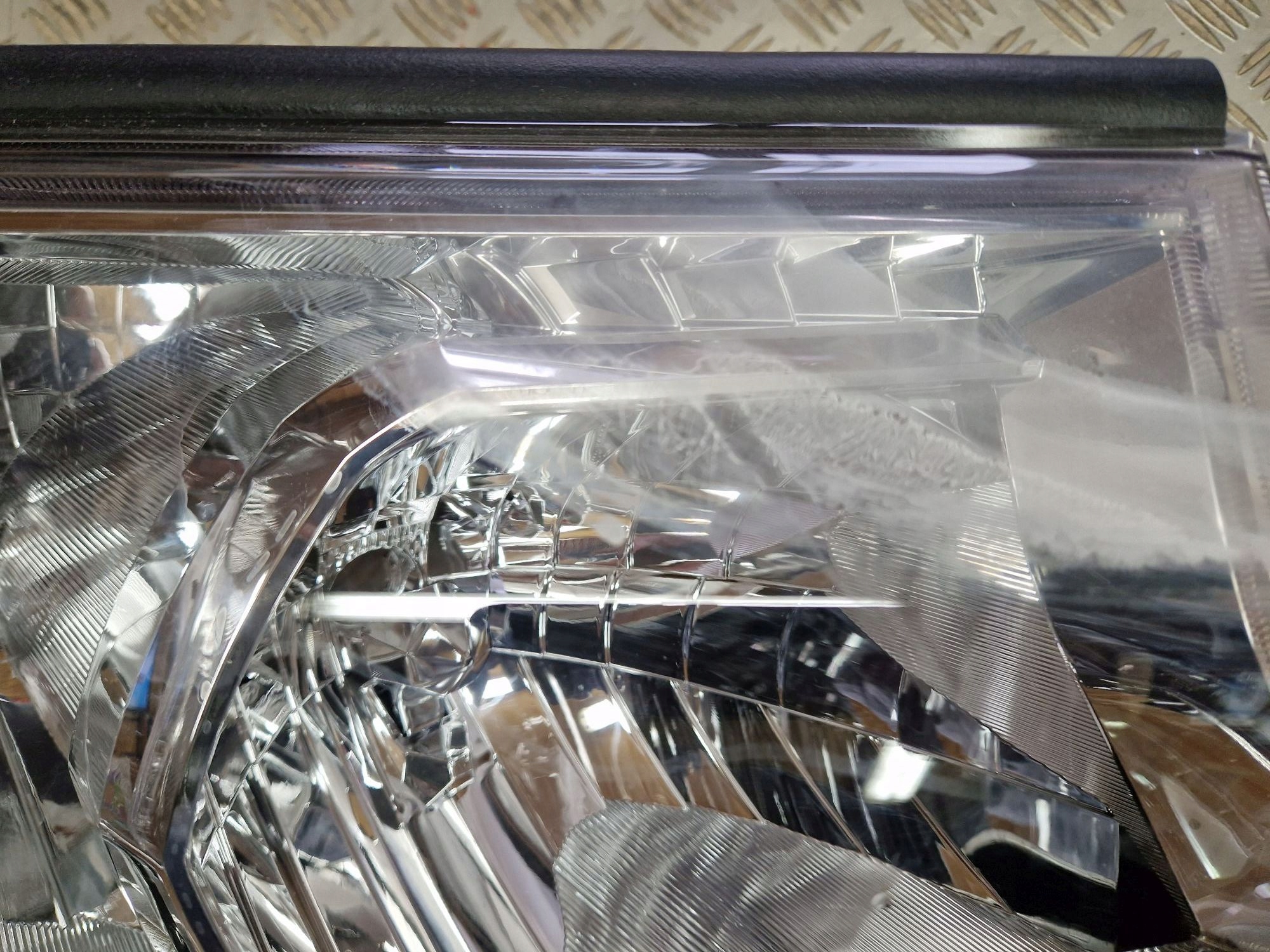 light right front TOYOTA LAND CRUISER PRADO 18R