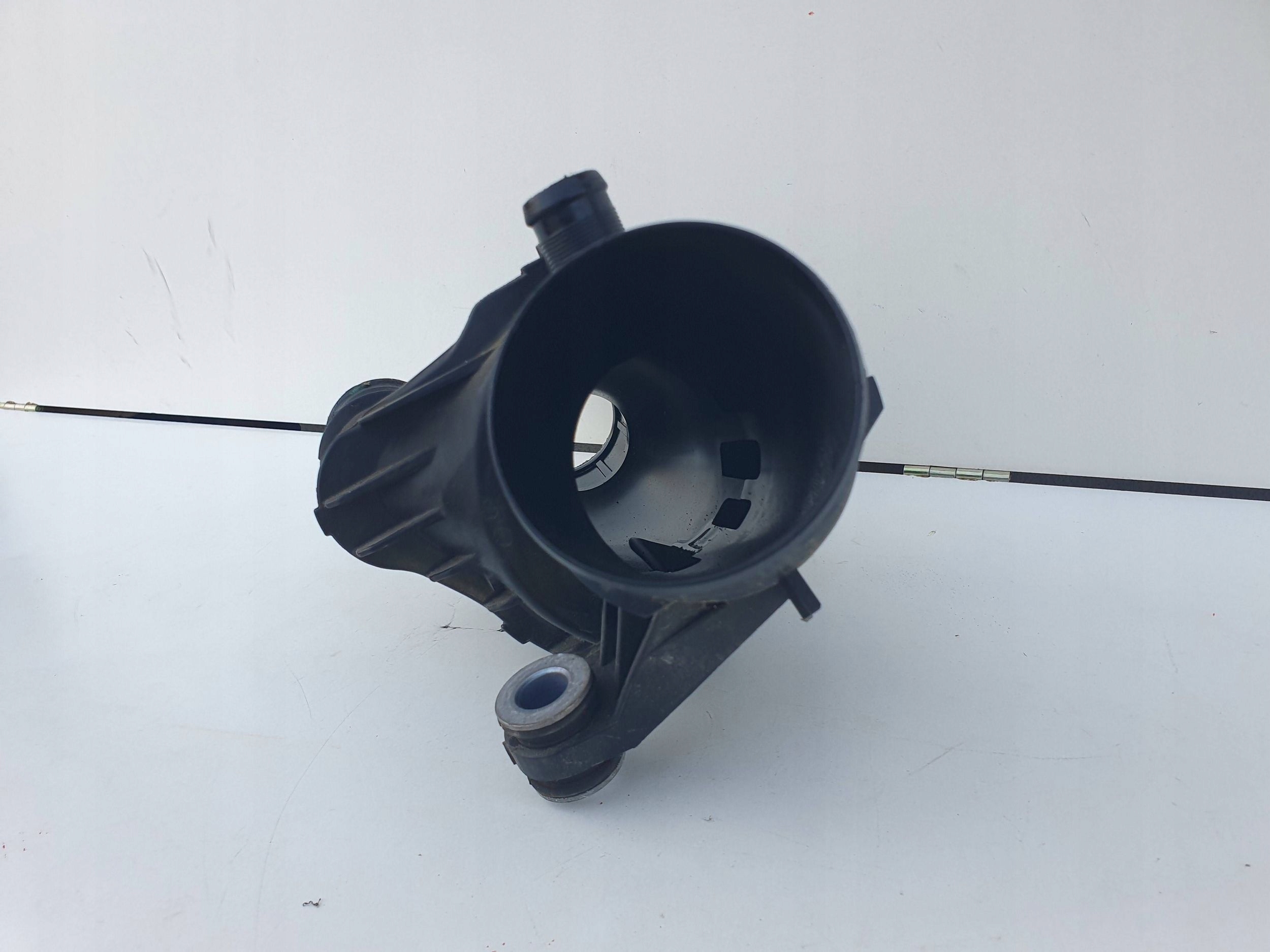 Nissan Qashqai wiring pipe air