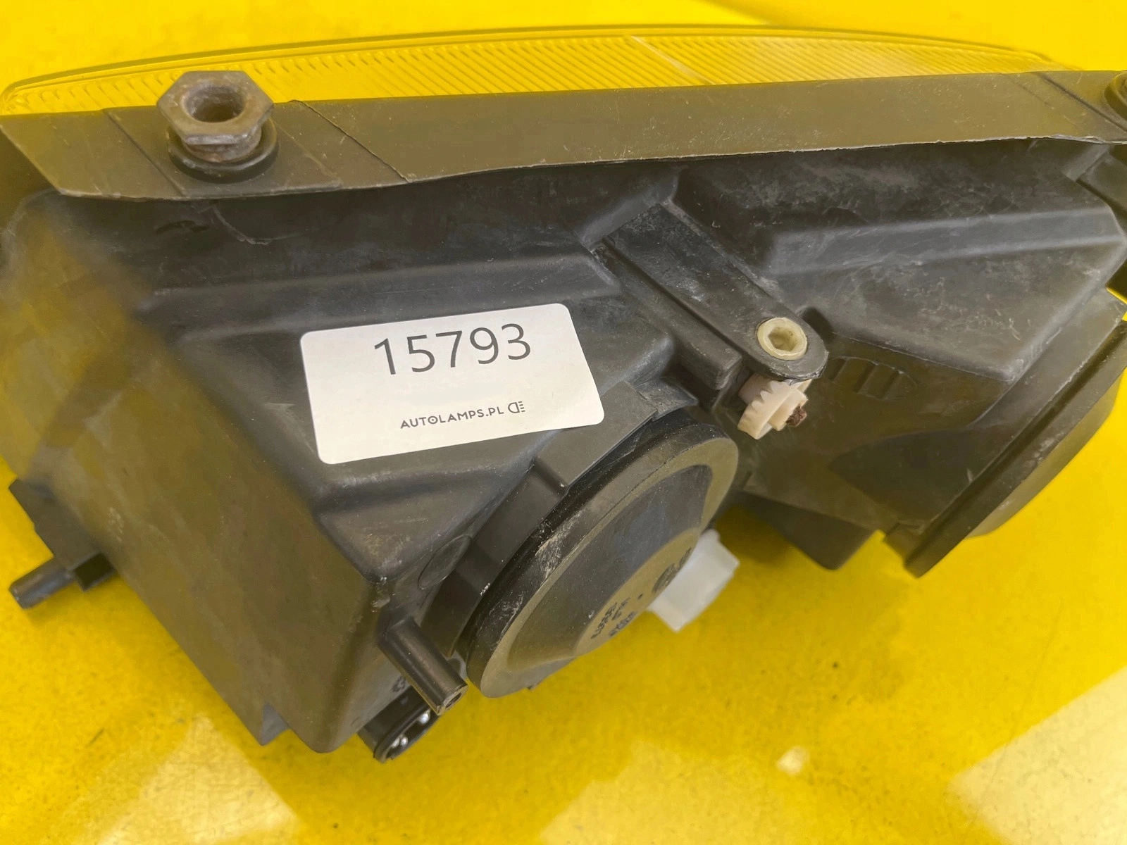 far desna VW PASSAT B5 97-01 XENON