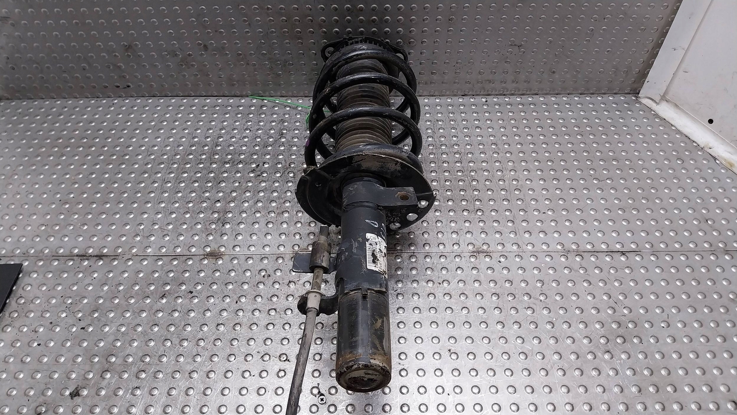 shock absorber right front BV61-18045-LCB FORD FOCUS MK3 C-MAX MK2