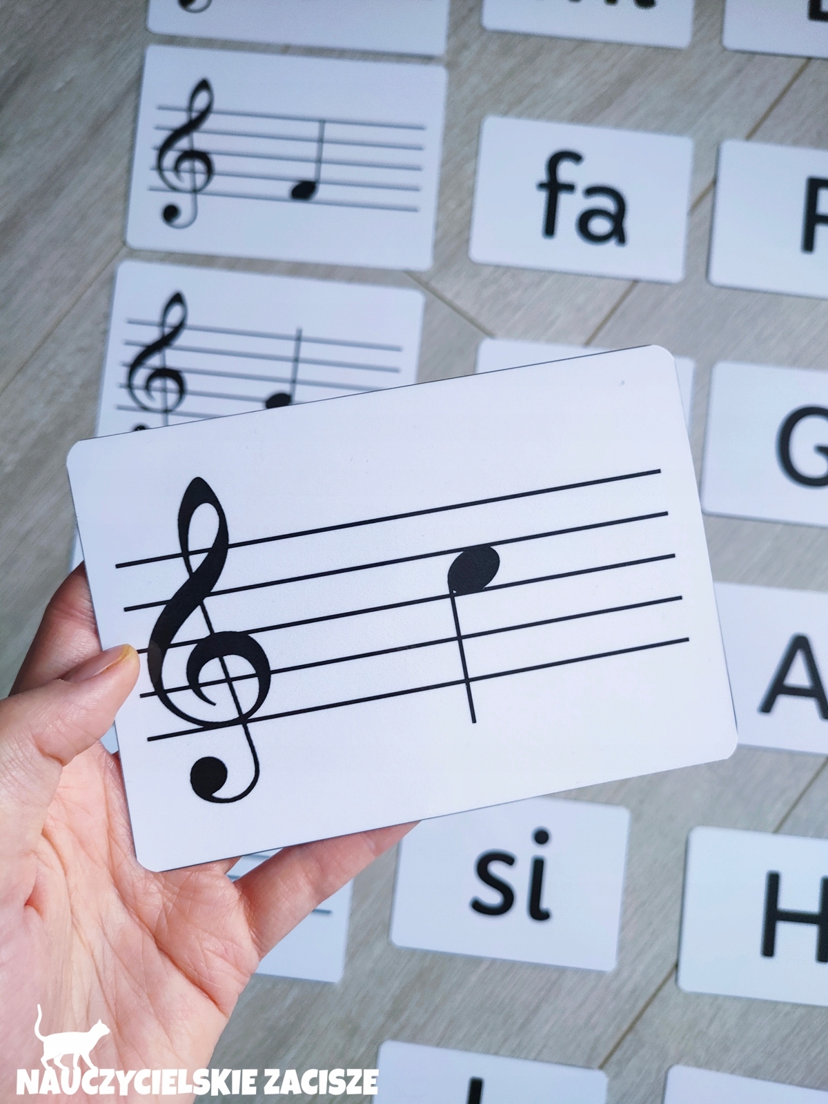 Nuty na pięciolinii 24 karty dla dzieci Nośnik książka papierowa