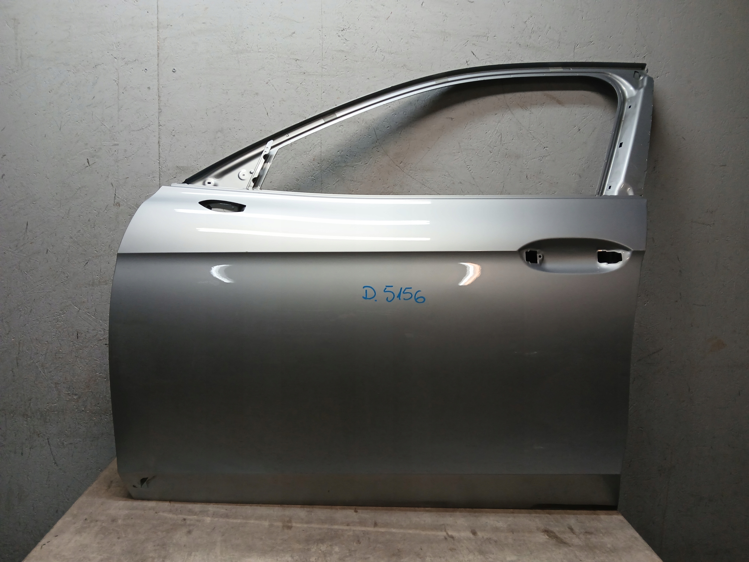 dvere predok Ľavé VW PASSAT B9 3J0