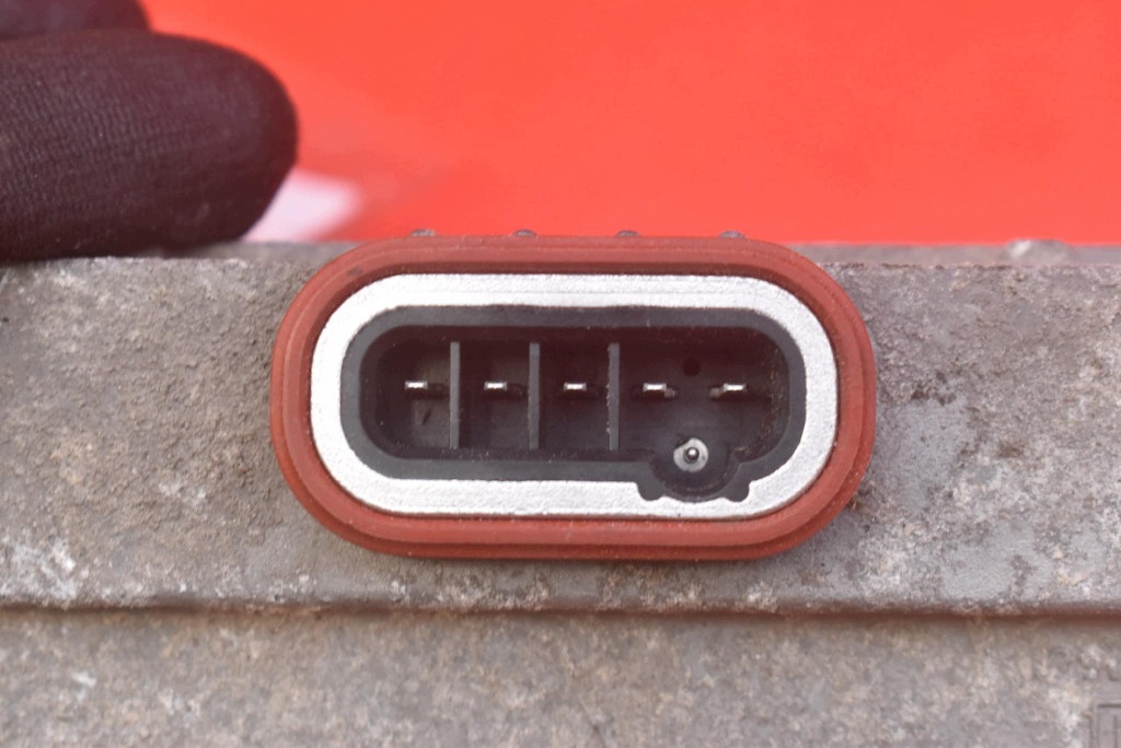 steuergerät XENON KSENON rechts 6907488 5DV008290-00 BMW E65 E66 01-05