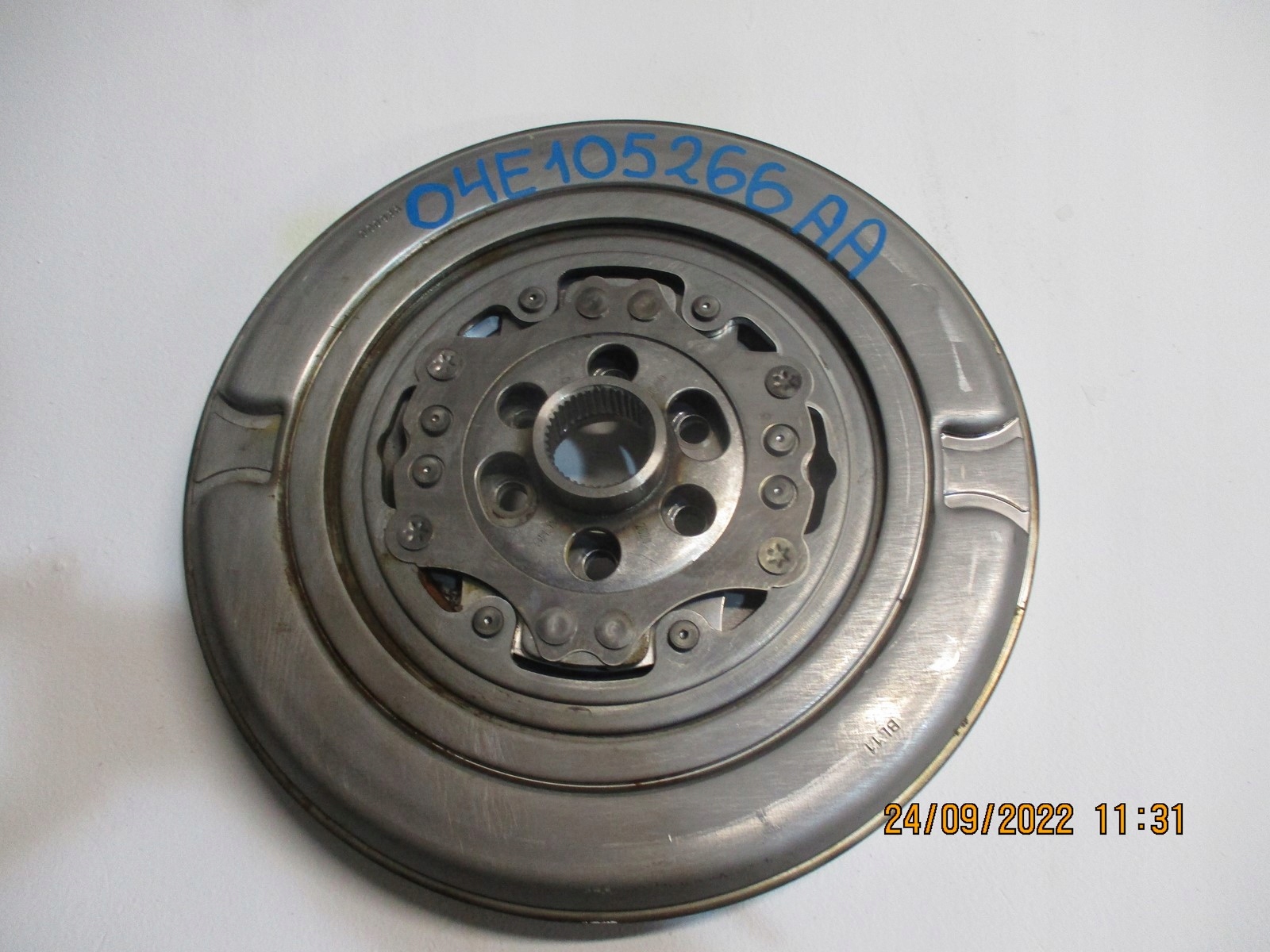clutch wheel flywheel VW 04E105266AA 1,4TSI
