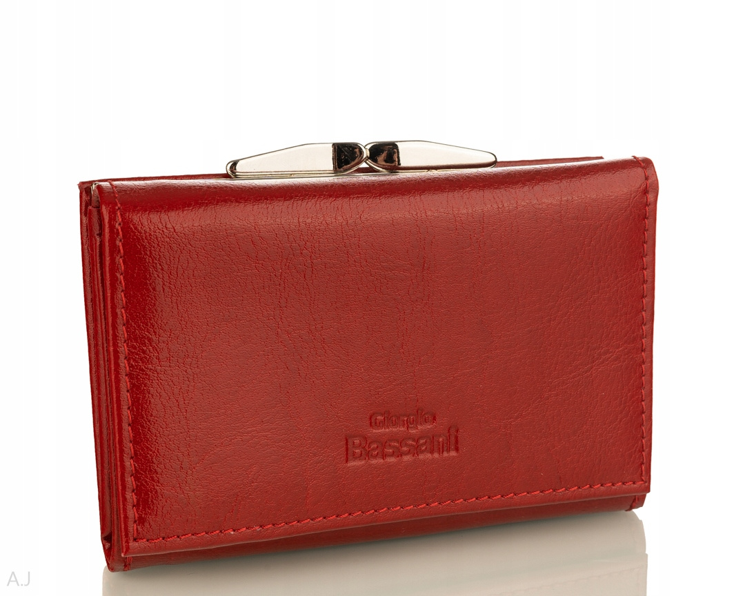 Dámská kožená peněženka na bižuterii z Polska kůže