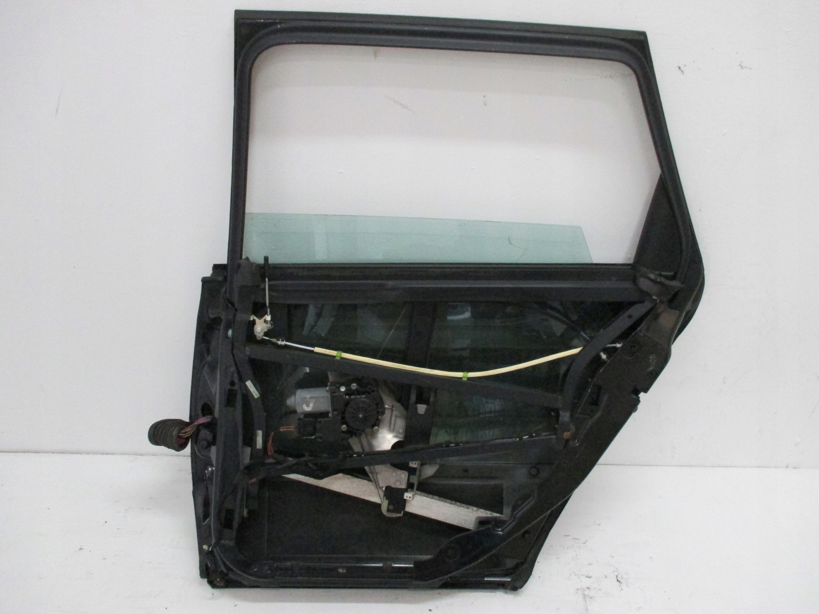 door right rear. AUDI A6 4B9 KOMBI 98R