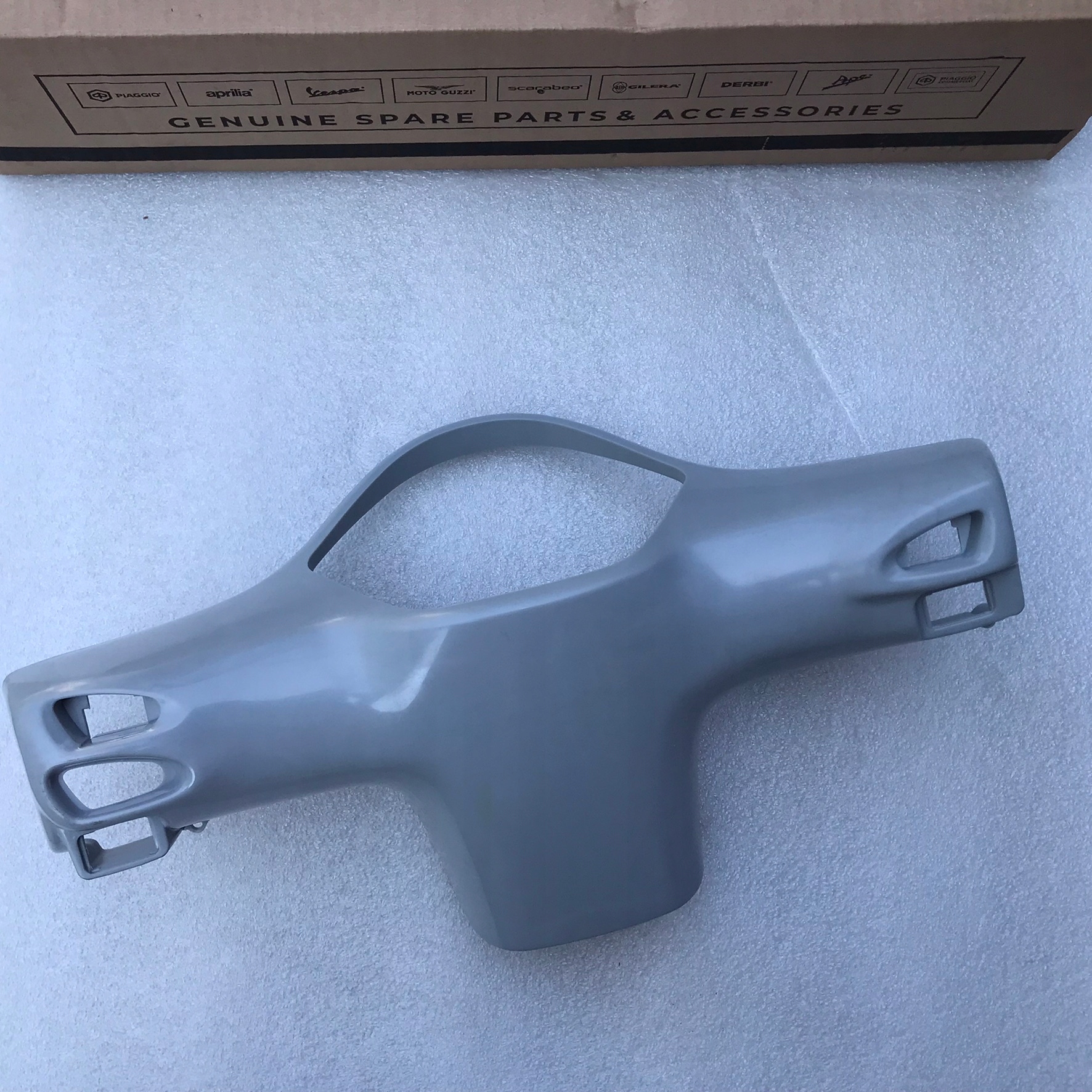 Vespa Gts krytka na počítadlo 05-13 Nová originál