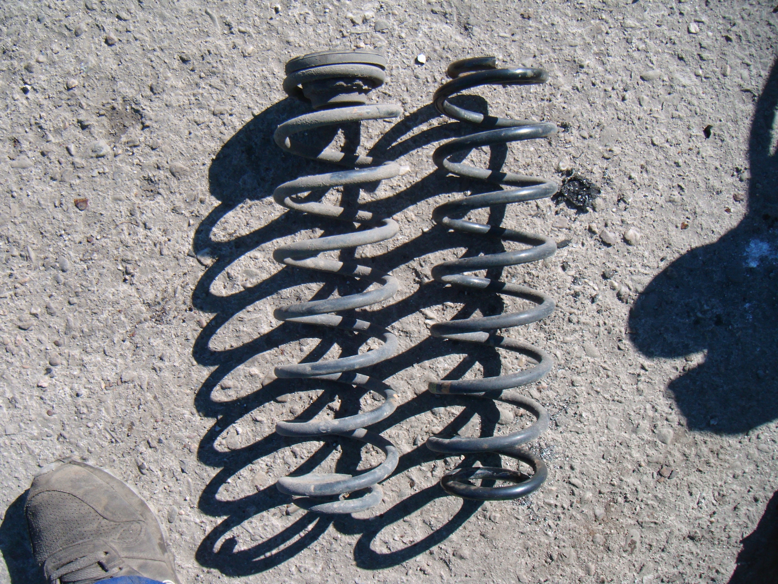 SKODA FABIA 1 I 99-08 SPRĘŻYNA SPRĘŻYNY ZAWIESZENIA TYŁ KOMPLET KOMBI