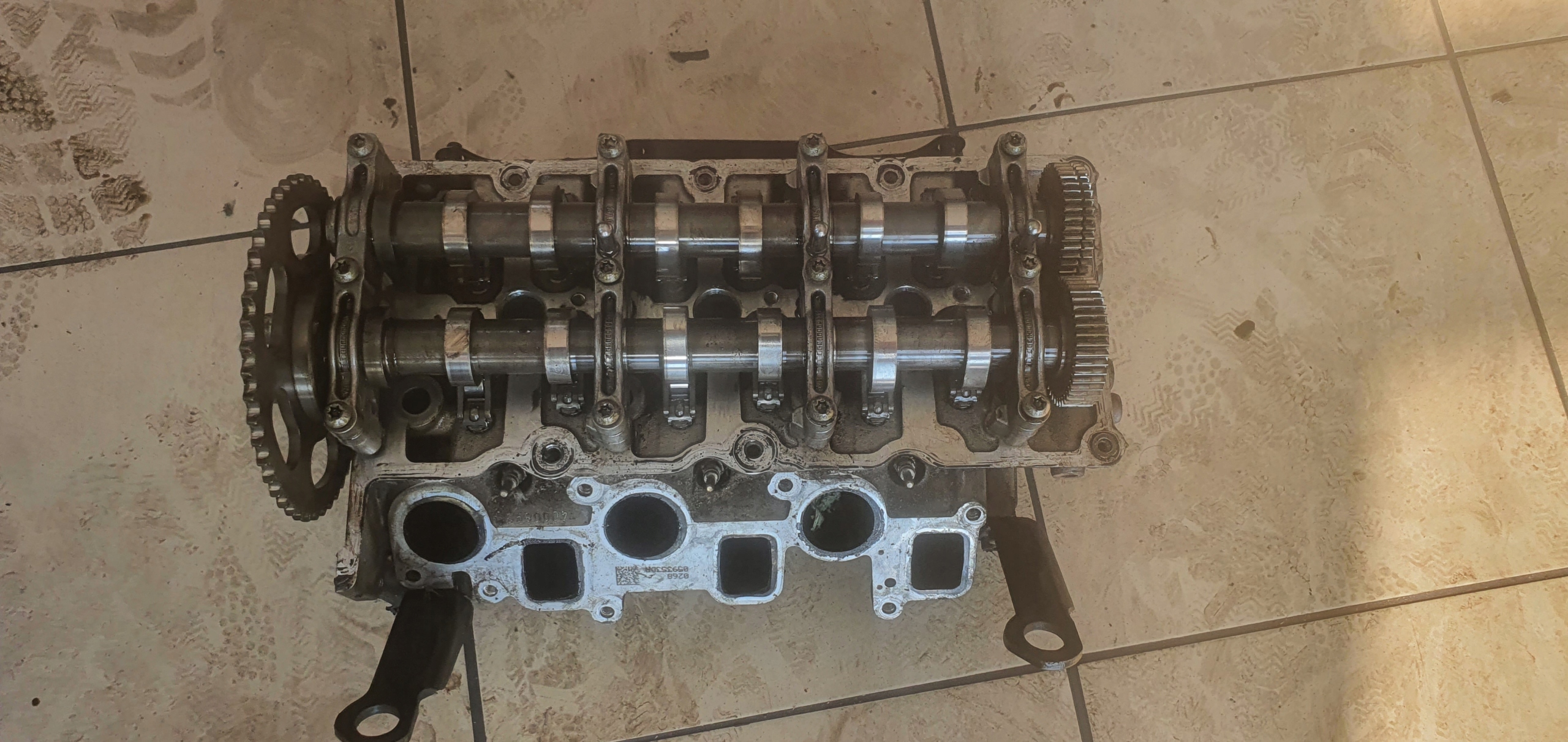 GŁOWICA LEWA AUDI 3.0 TDI CLA CDU CRC 0593AF