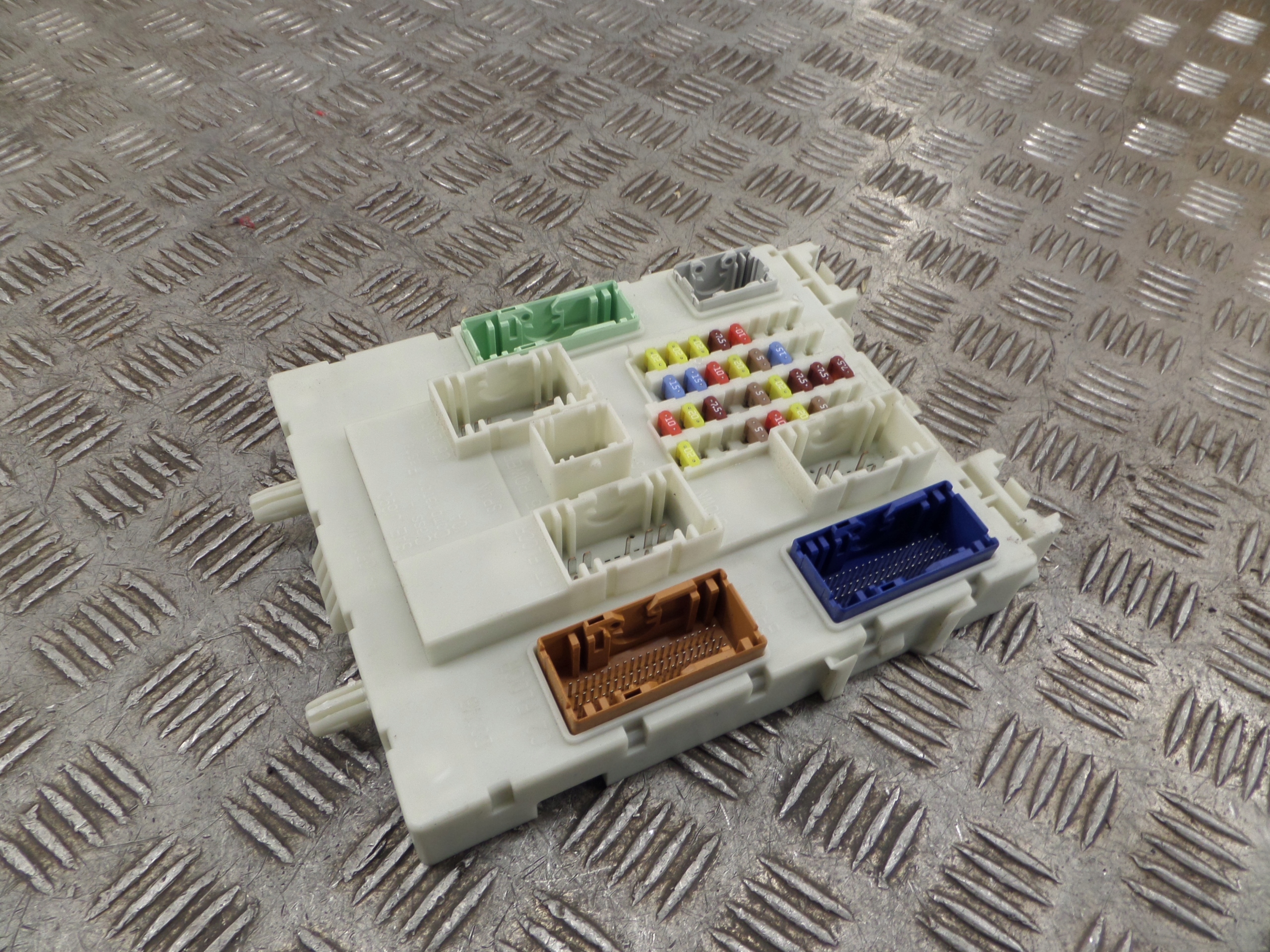 FOCUS MK3 c-mac mk2 Module Unité de contrôle BSI GV6T14A073BD