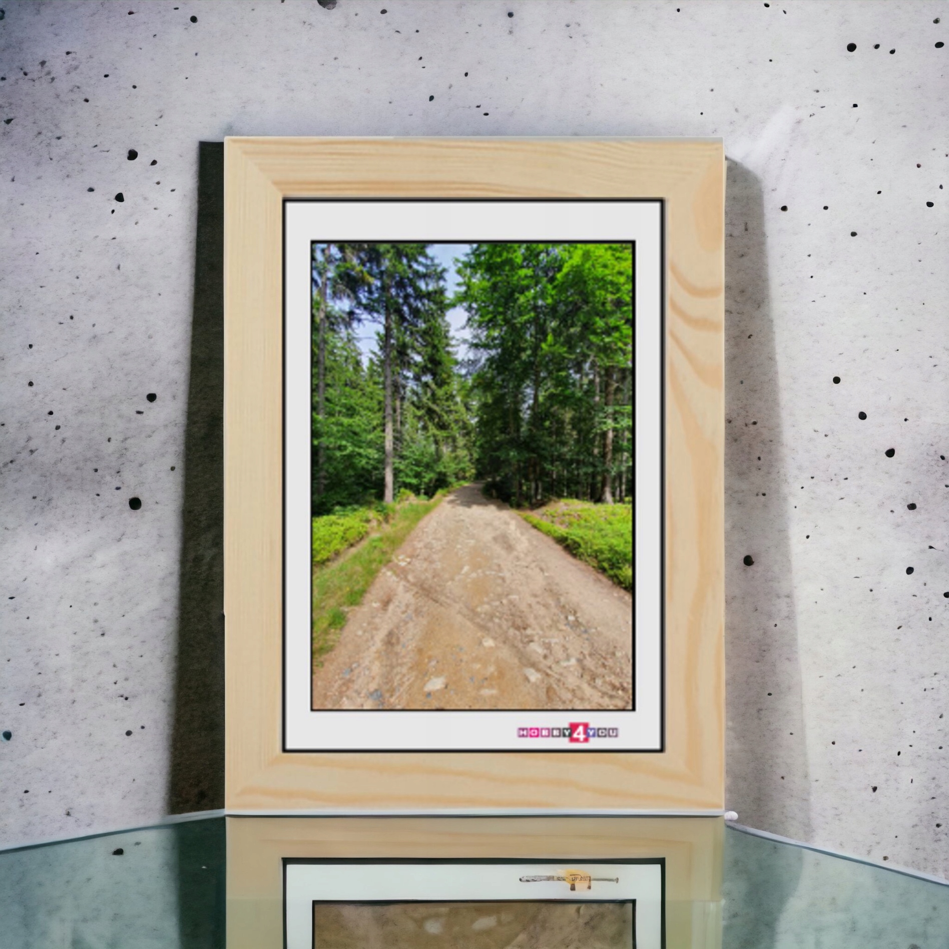 RAMKA 21x29,7 RAMKA FOTO DREWNIANA, NA ZDJĘCIE A4 z nóżką Kod producenta ram.hobbya4n