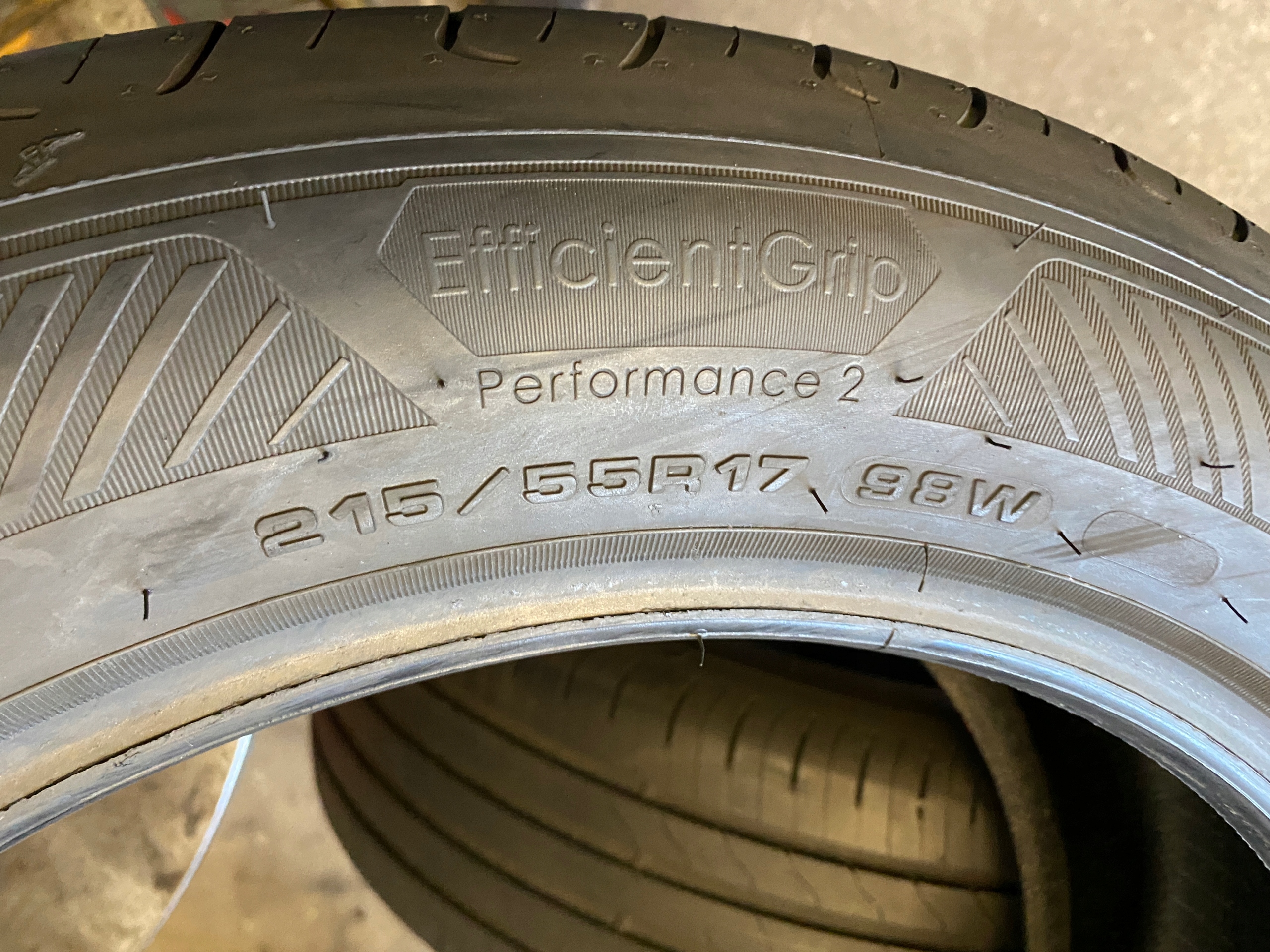 2 tyres summer 215/55R17 98W Goodyear EfficientGrip Performance 2 2024r